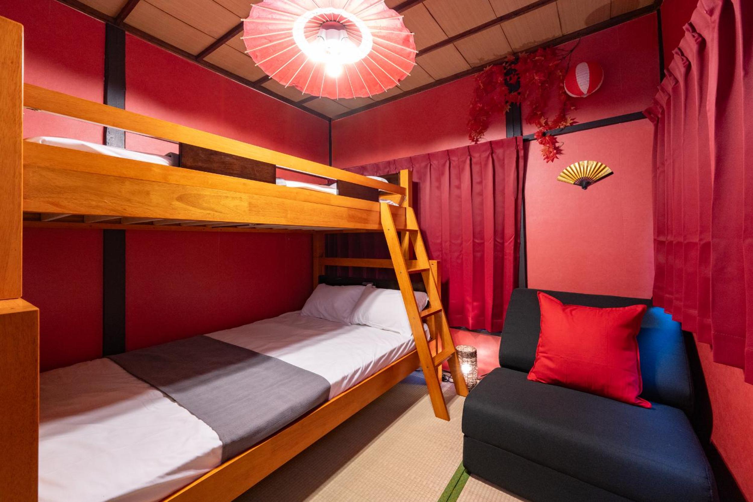 LEON RESORT HOTEL B 4rooms MAX14people 6min Shinjuku 11min Shibuya 12min walk Ikebukuro LEON RESORT IKEBUKURO traditional Japanese room 池袋 最大14名