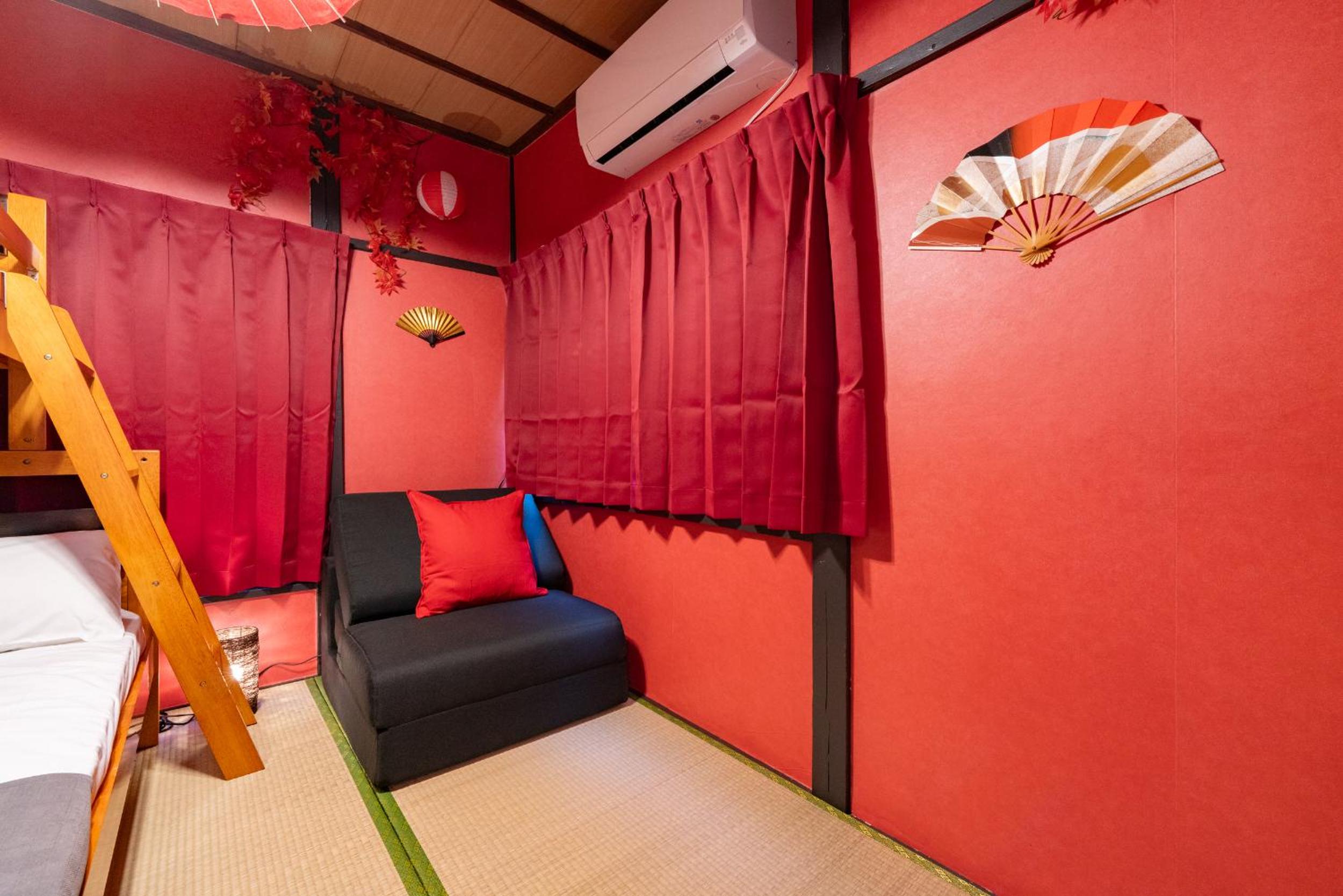 LEON RESORT HOTEL B 4rooms MAX14people 6min Shinjuku 11min Shibuya 12min walk Ikebukuro LEON RESORT IKEBUKURO traditional Japanese room 池袋 最大14名