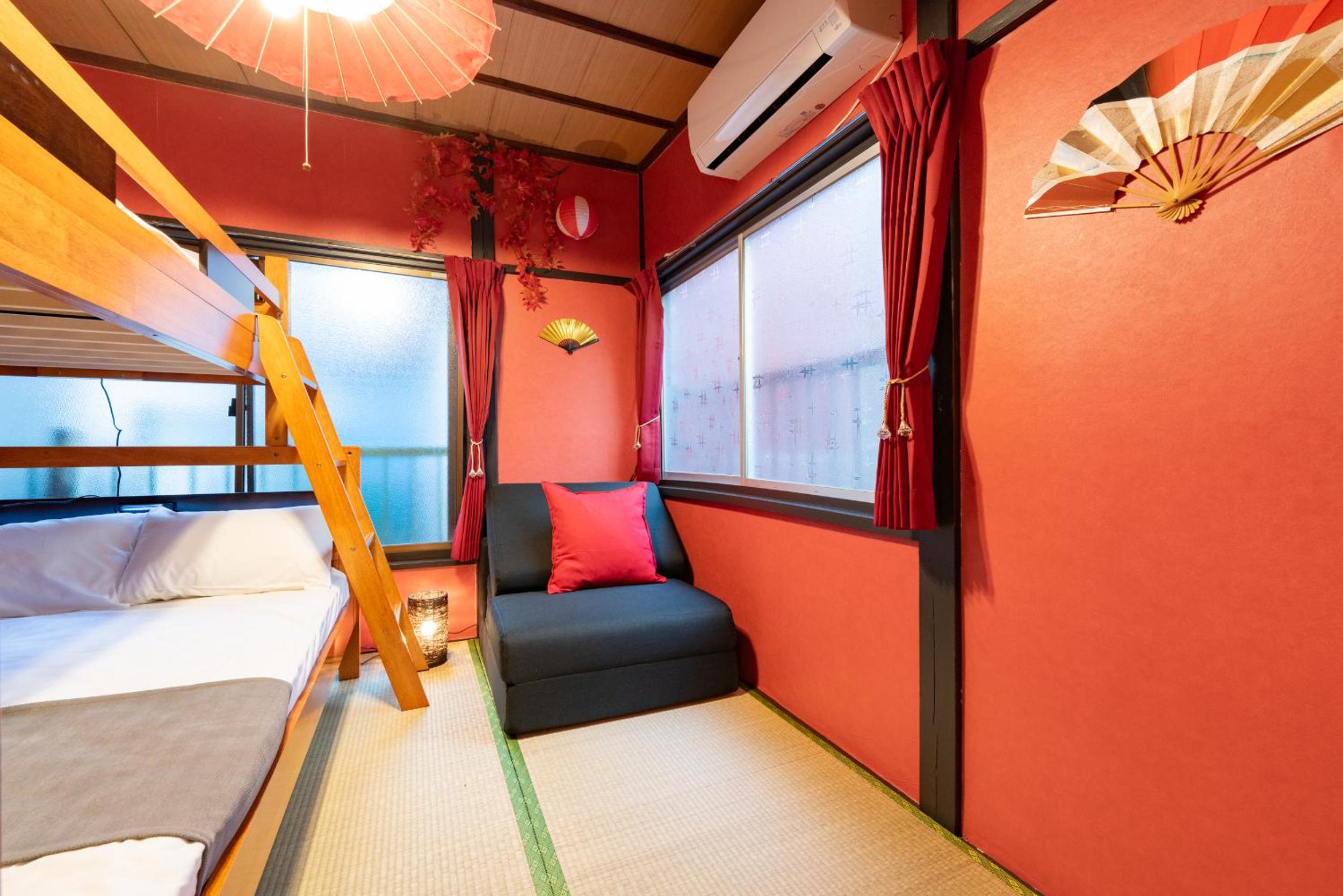 LEON RESORT HOTEL B 4rooms MAX14people 6min Shinjuku 11min Shibuya 12min walk Ikebukuro LEON RESORT IKEBUKURO traditional Japanese room 池袋 最大14名
