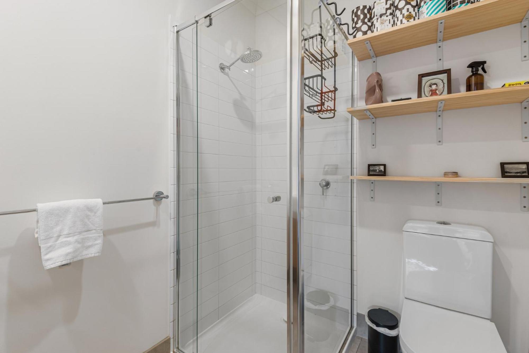 Charming Retro Townhouse in Vibrant Coburg