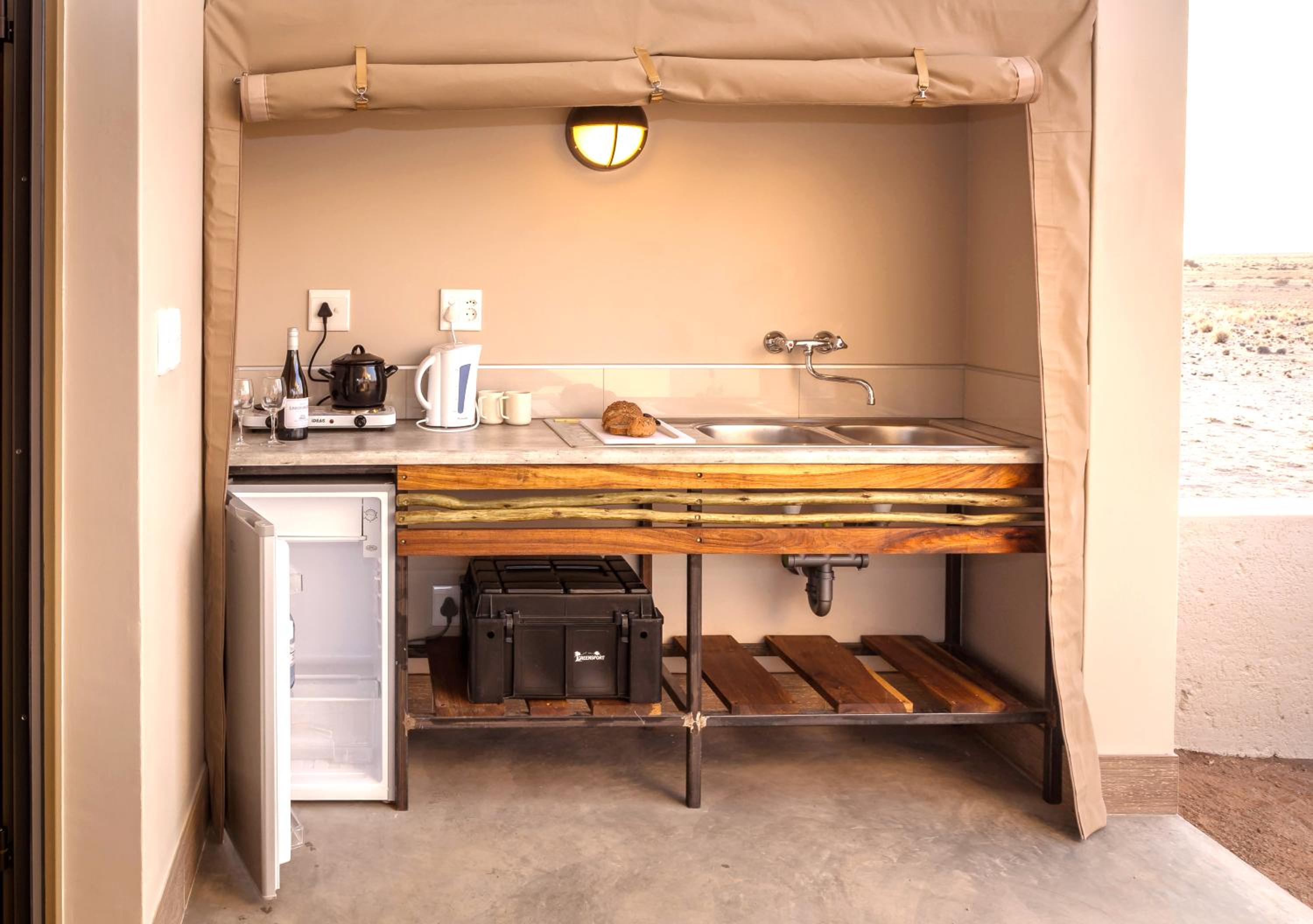 Desert Quiver Camp view 5
