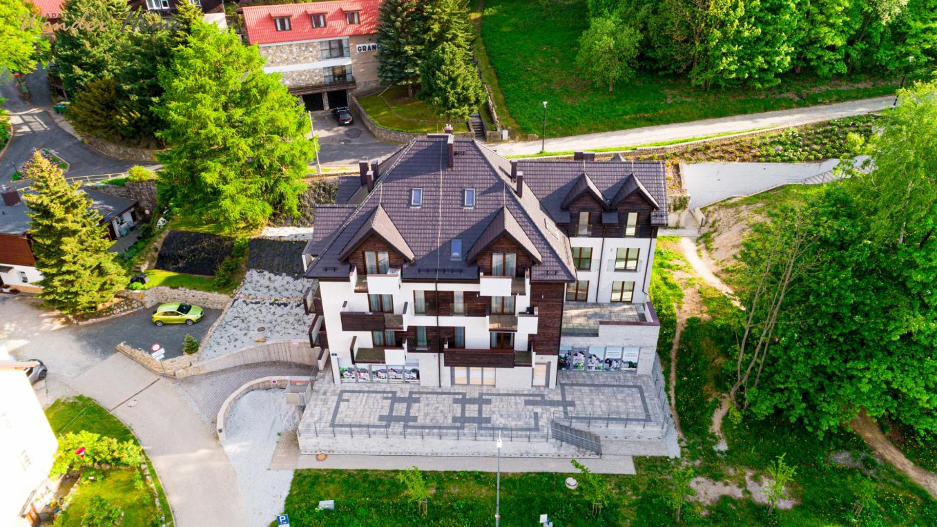 Wonder Home - apartamenty z tarasami lub balkonami, blisko kompleksu narciarskiego Ski Arena i Kościoła Wang