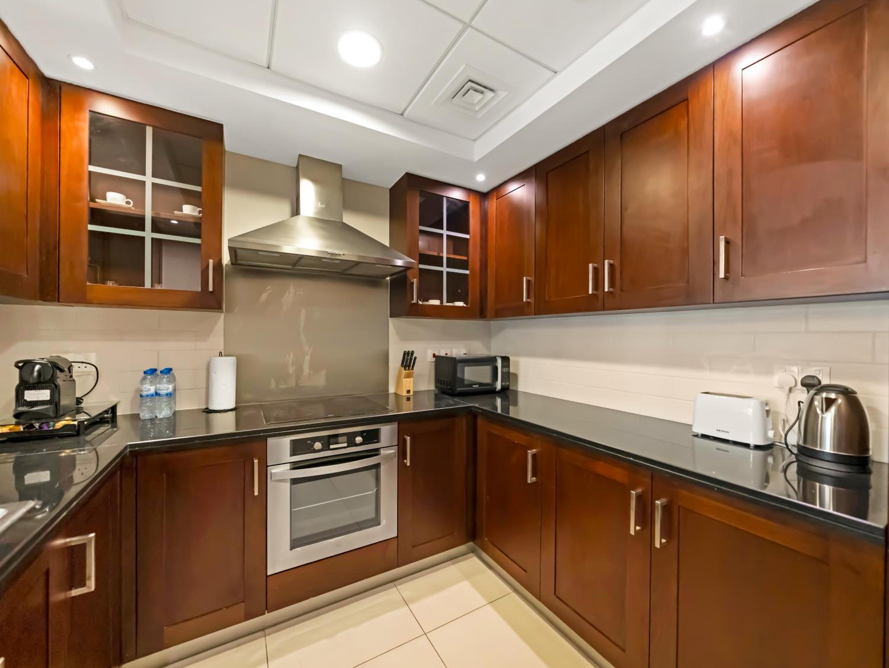 Royal Vista - Luxury 2BR Apartment at 29 Boulevard Tower - Downtown
