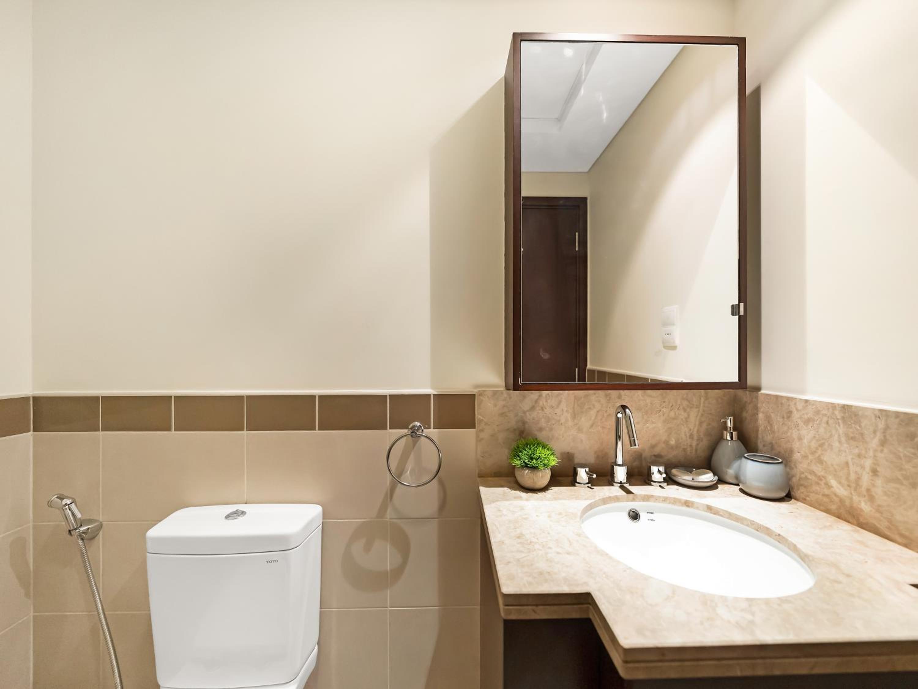 Royal Vista - Luxury 2BR Apartment at 29 Boulevard Tower - Downtown