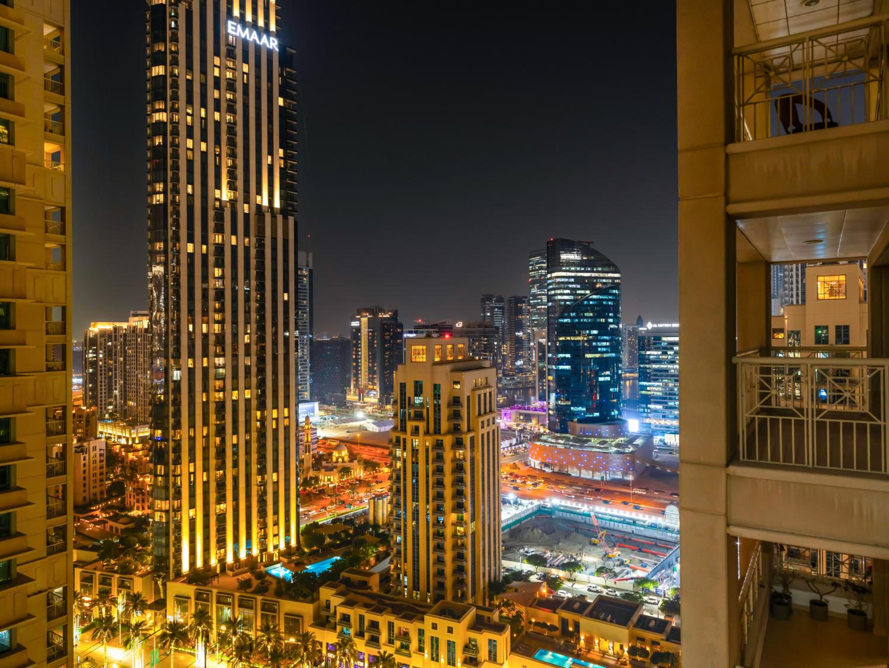 Royal Vista - Luxury 2BR Apartment at 29 Boulevard Tower - Downtown