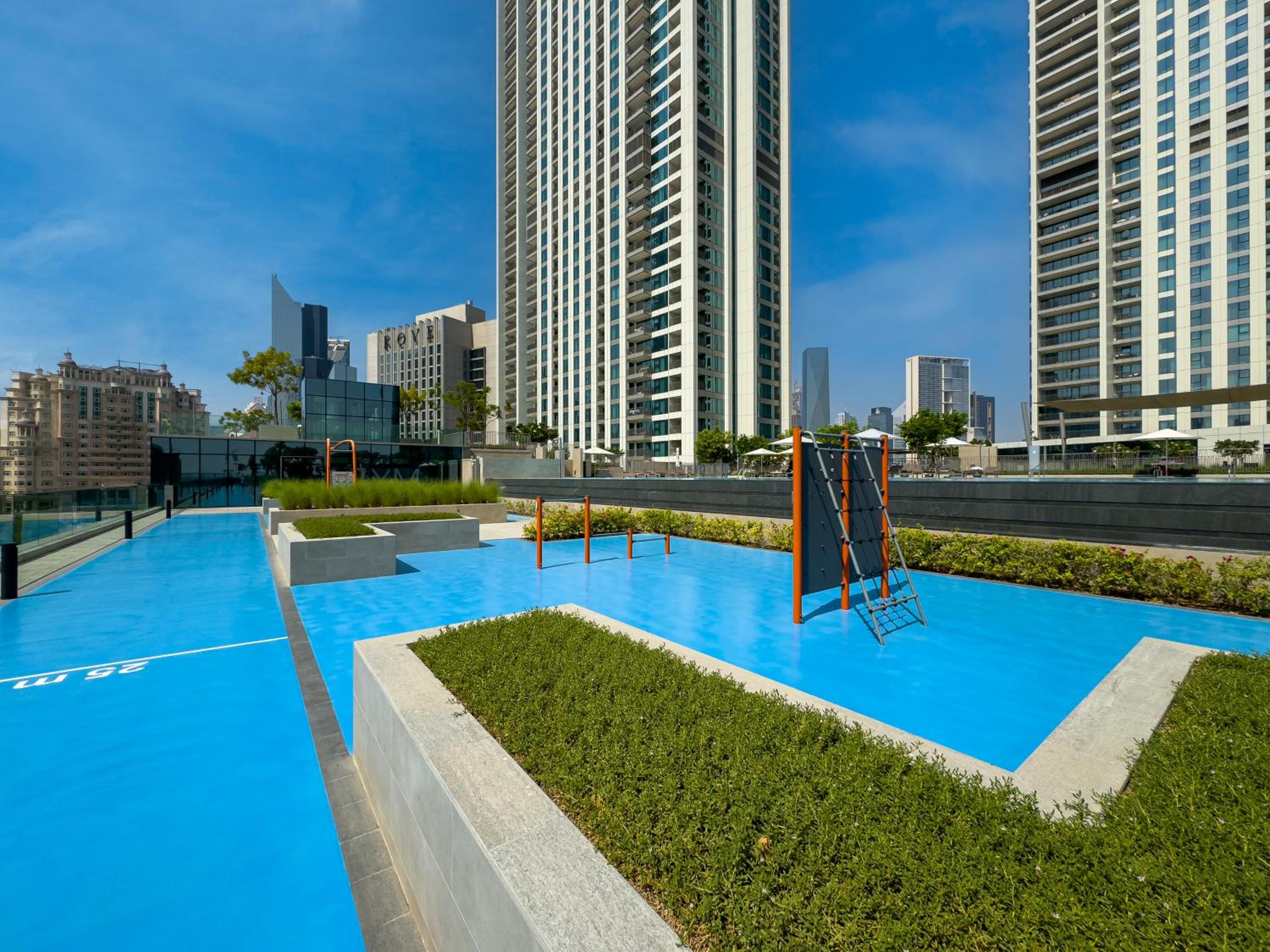 Royal Vista - Luxury 2BR Apartment at Downtown Views II - Downtown