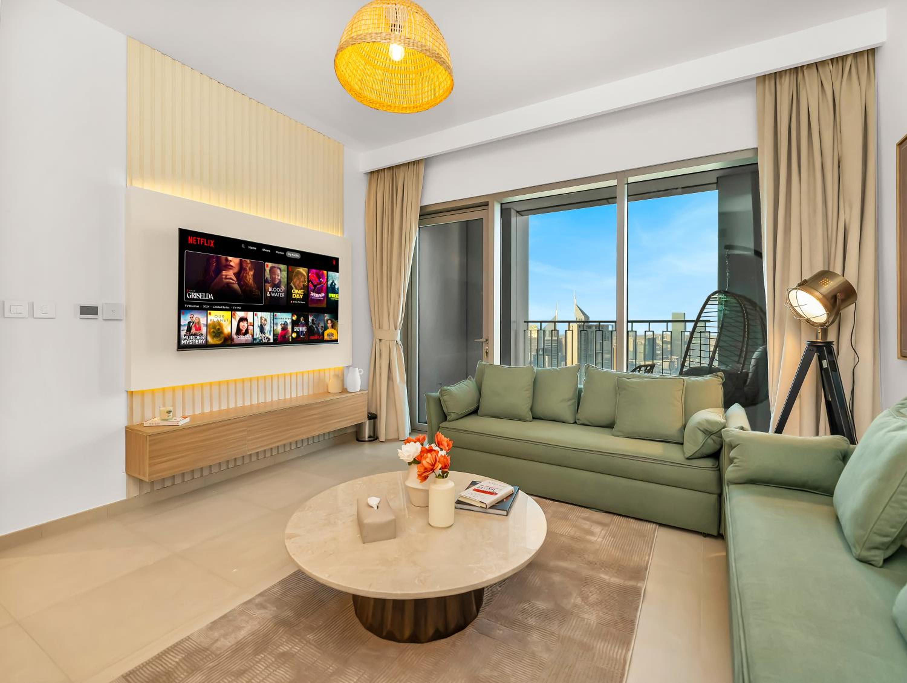 Royal Vista - Luxury 2BR Apartment at Downtown Views II - Downtown