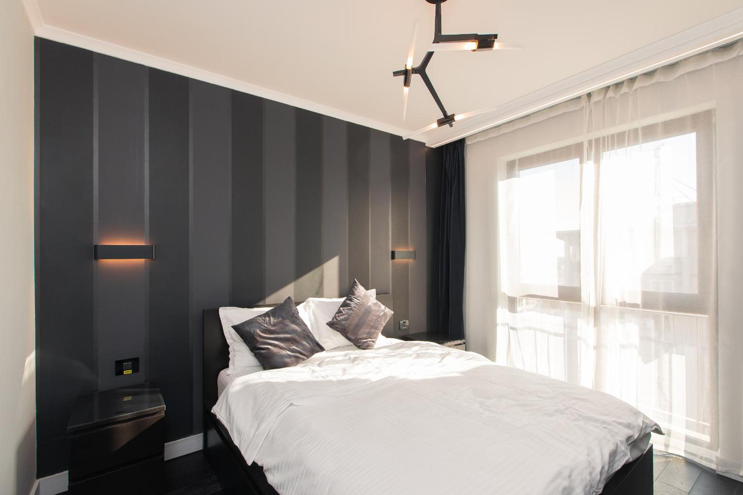 Luxurious Urban Retreat with Unmatched Comfort