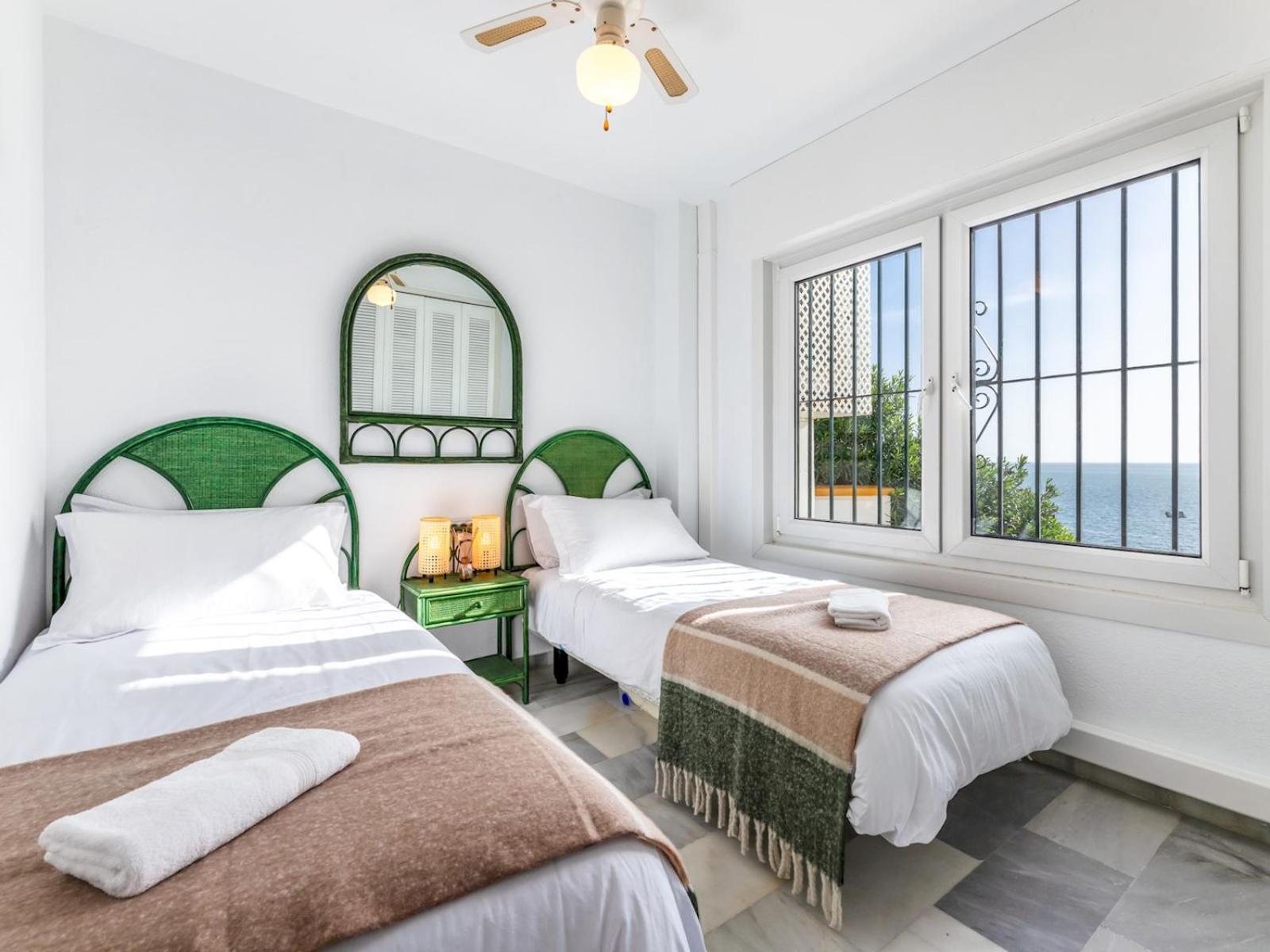 Pass the Keys Sunny Ocean Front Apartment