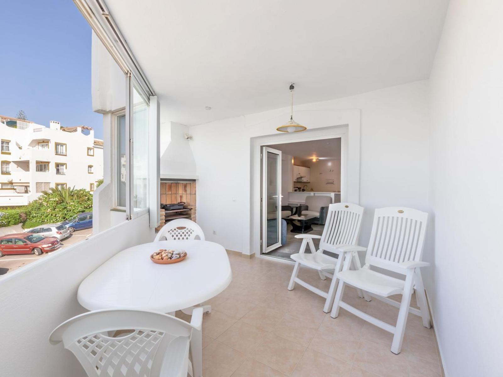 Pass the Keys Sunny Ocean Front Apartment