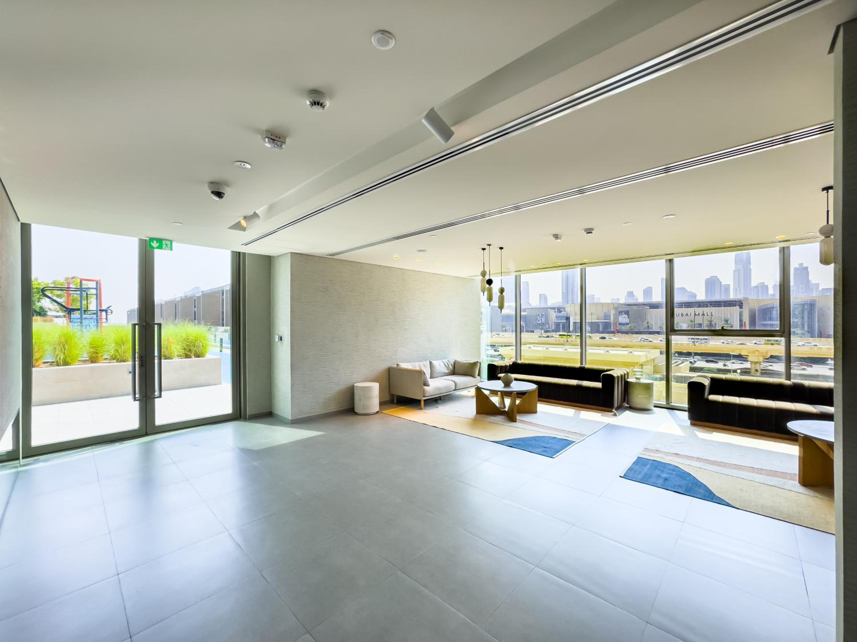 Royal Vista - Luxury 2BR Apartment at Downtown Views II - Downtown