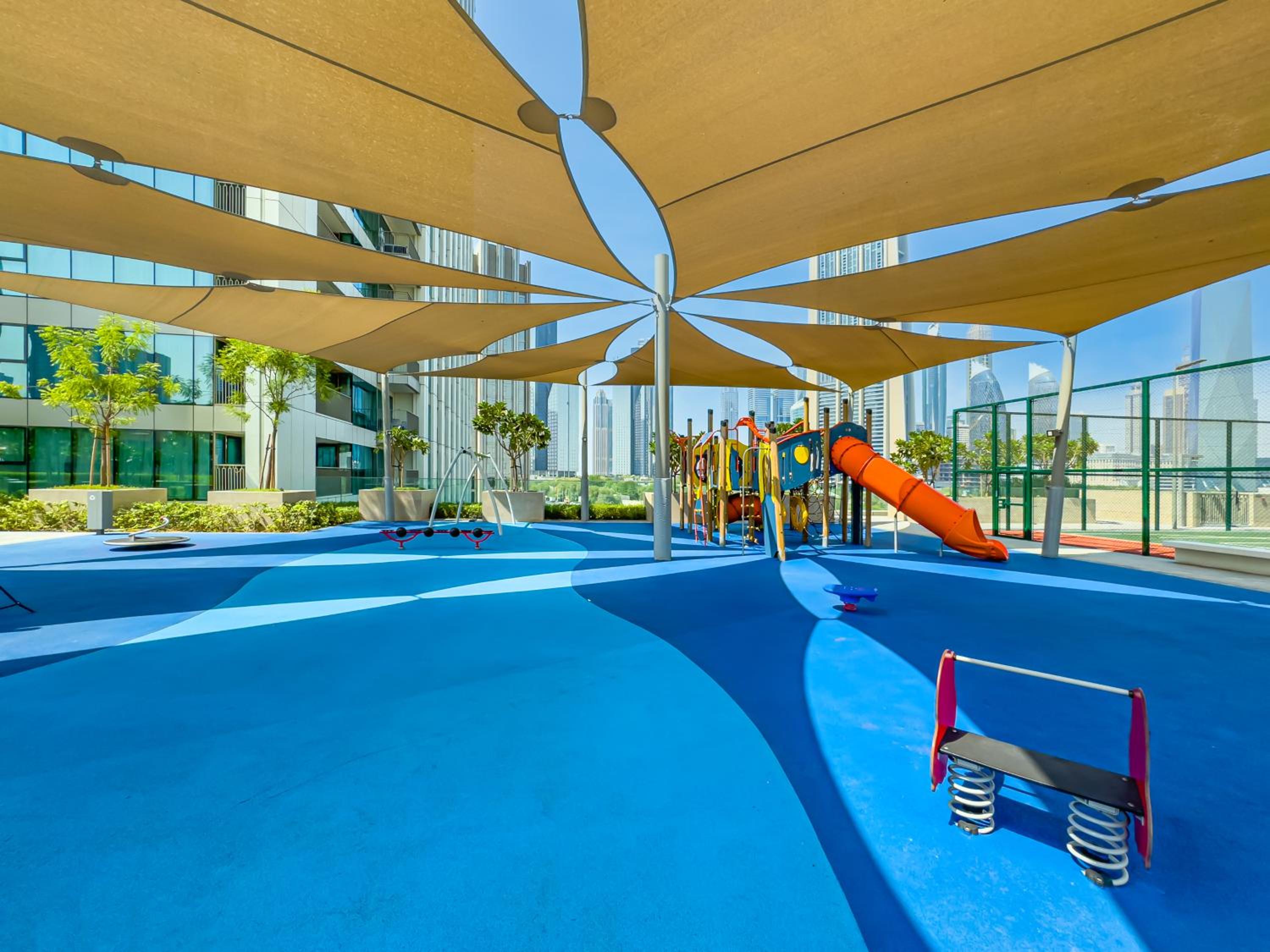 Royal Vista - Luxury 2BR Apartment at Downtown Views II - Downtown