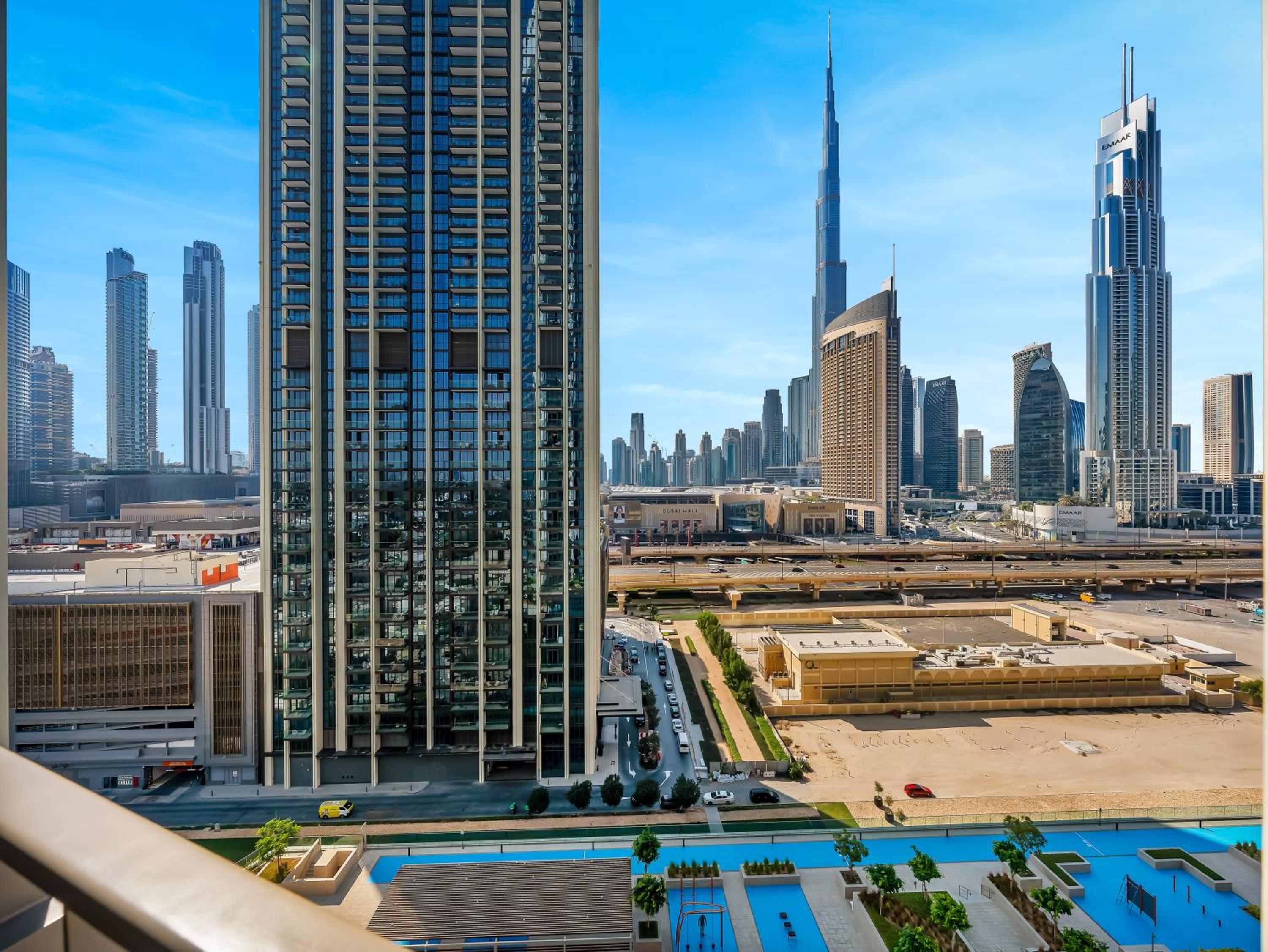 Royal Vista - Luxury 2BR Apartment at Downtown Views II - Downtown