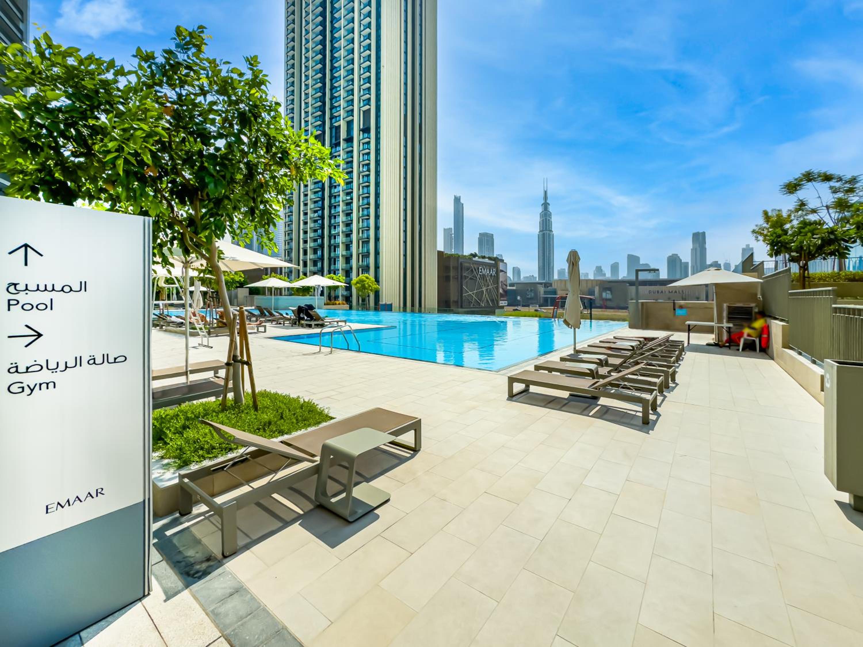 Royal Vista - Luxury 2BR Apartment at Downtown Views II - Downtown