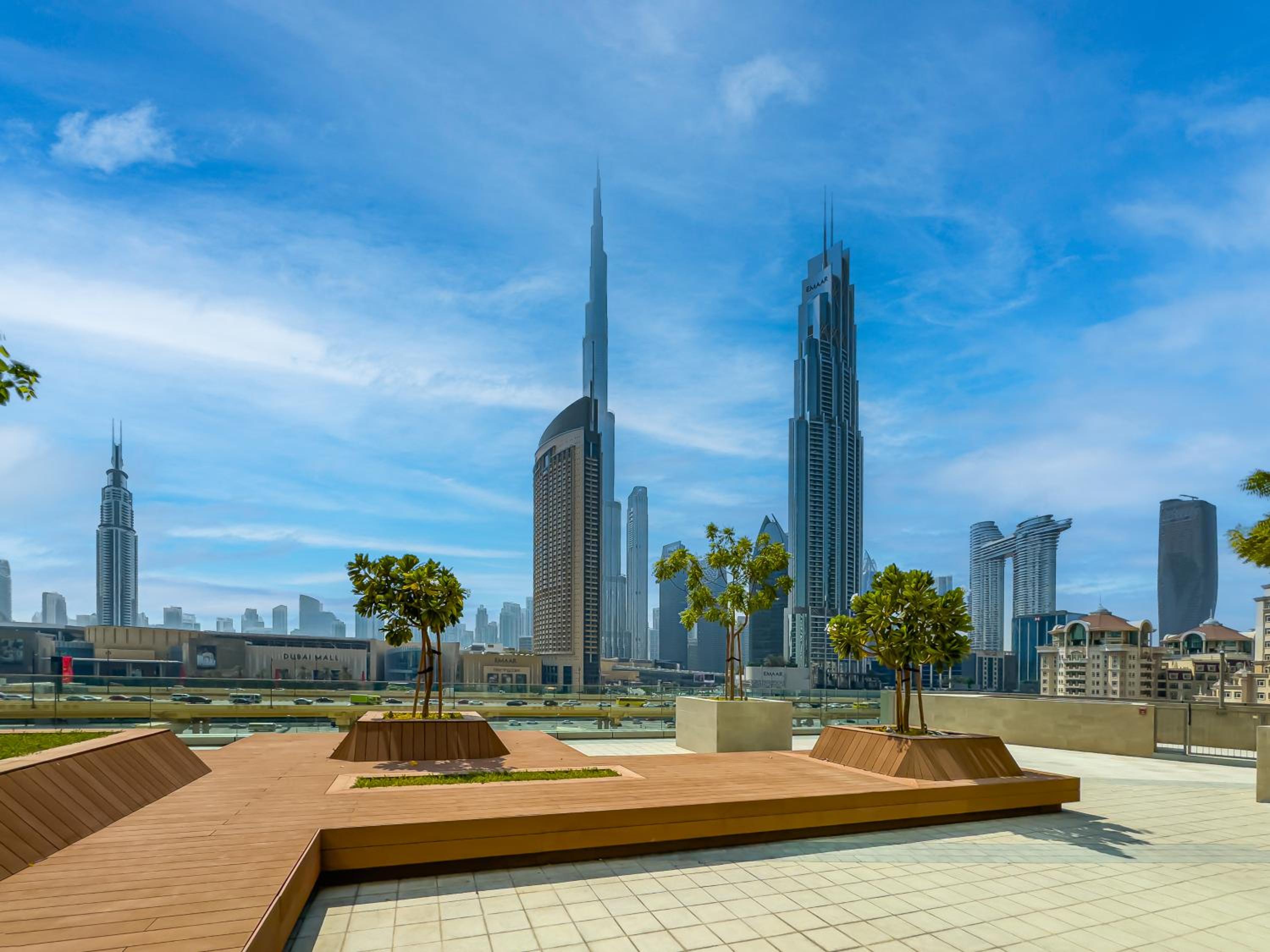 Royal Vista - Luxury 2BR Apartment at Downtown Views II - Downtown
