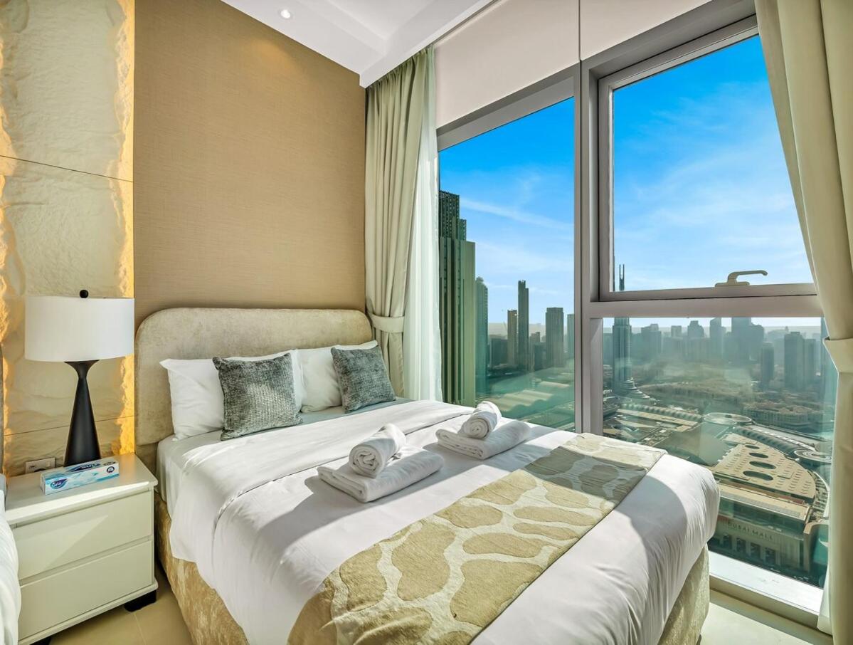 Royal Vista - Luxury 4BR Apartment at Downtown Views II - Downtown