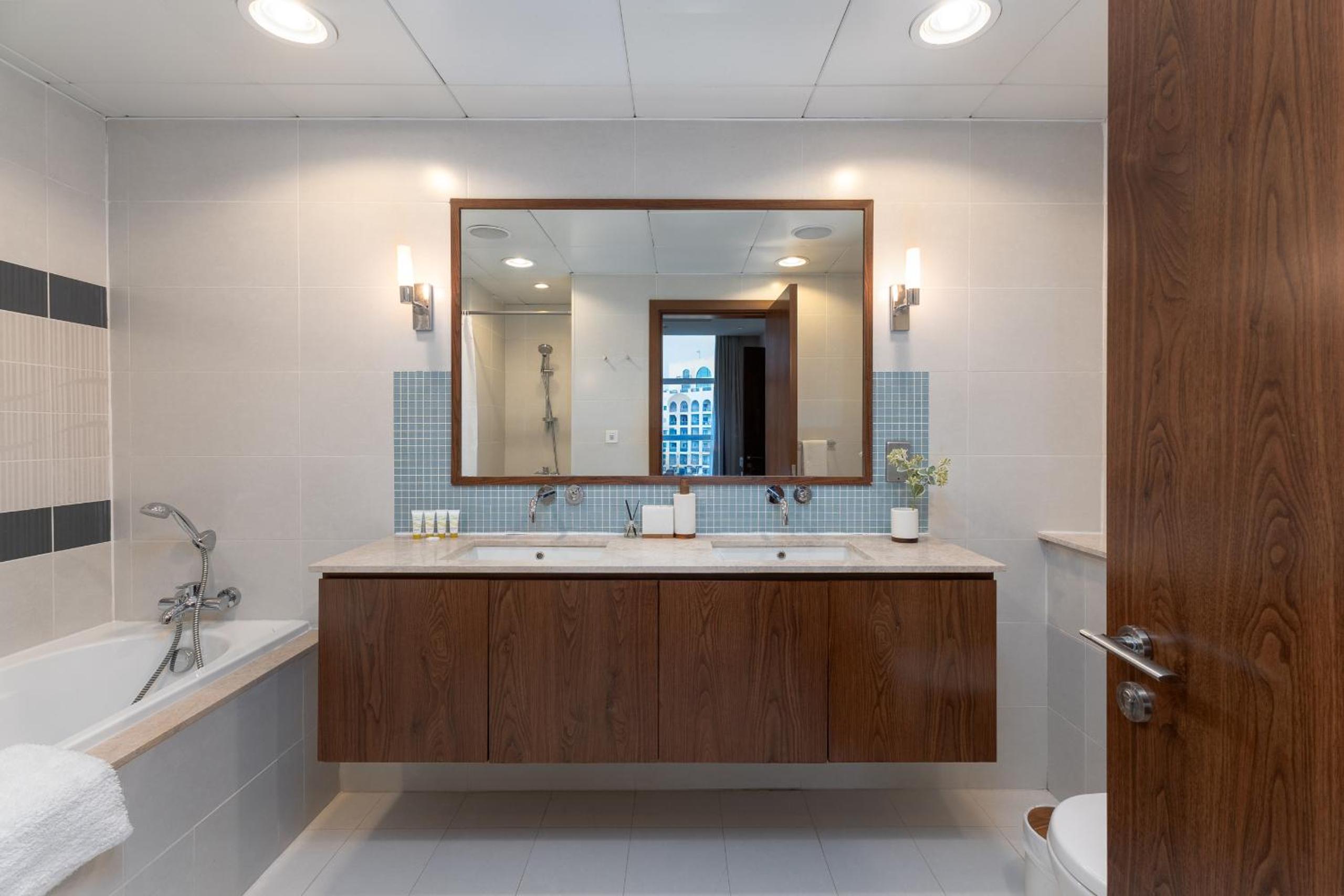 Oceana Residences, Oceana Palm Jumeirah - Mint Stay