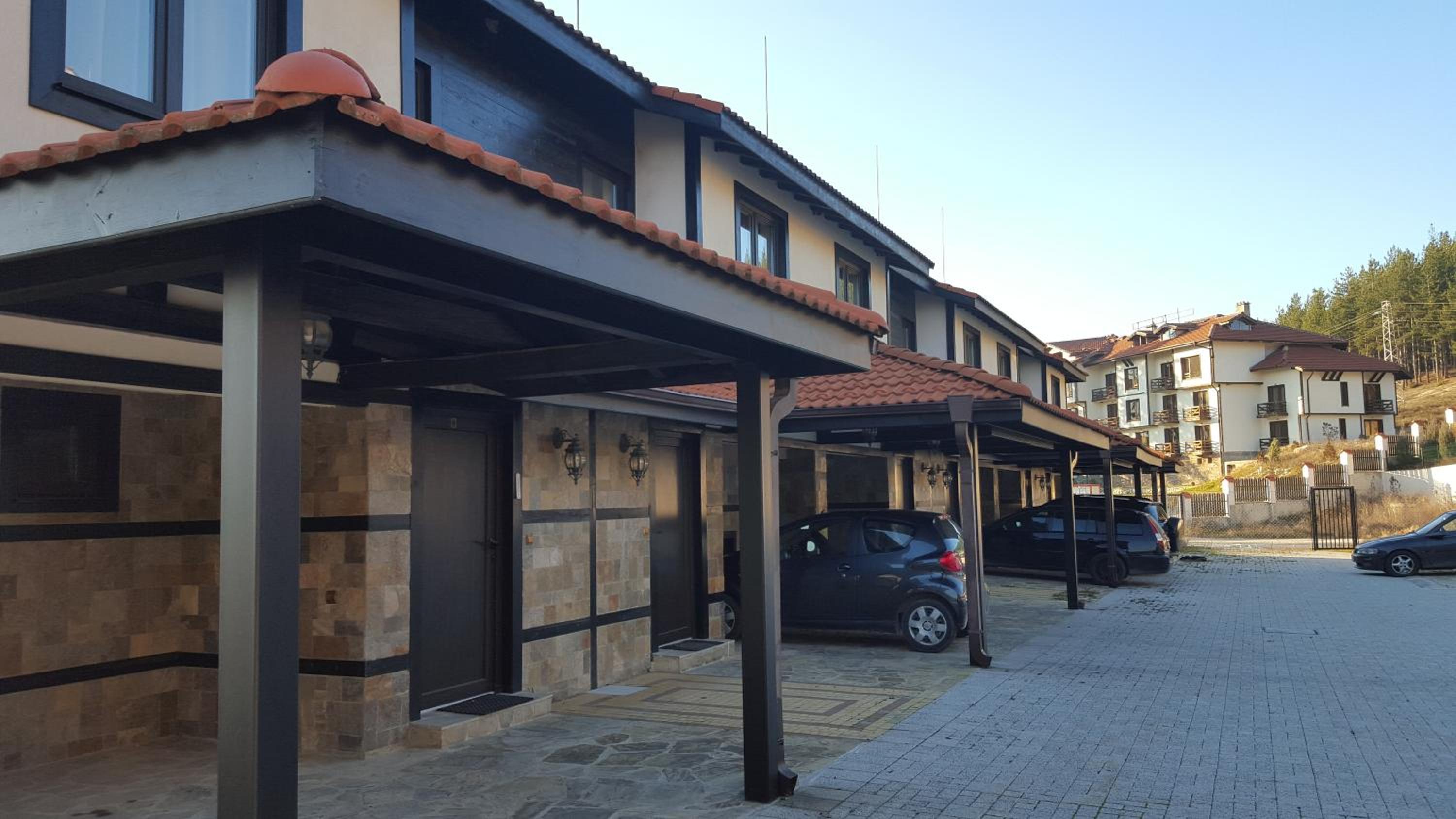 Къщи за гости КООП Добринище - Holiday Villages COOP Dobrinishte