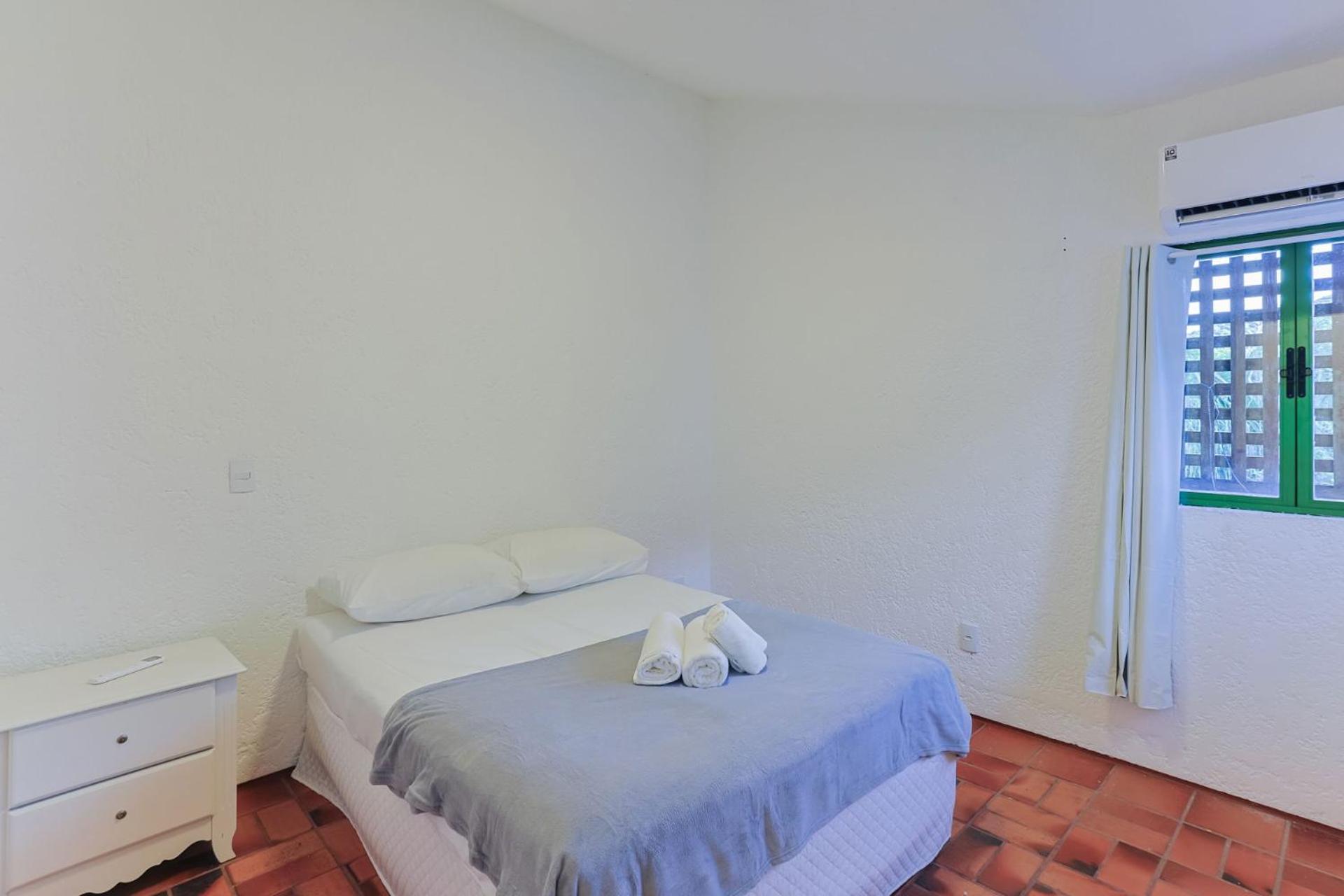 Triplex com Piscina a 450m da Praia DZ0633