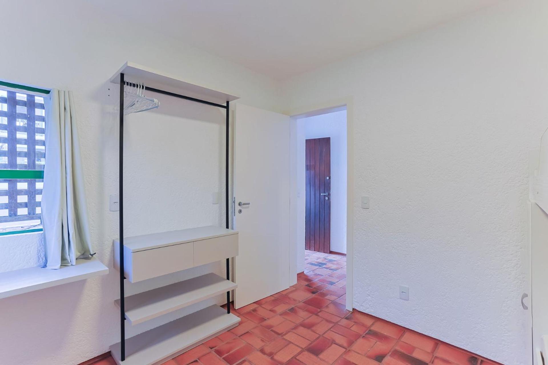 Triplex com Piscina a 450m da Praia DZ0633