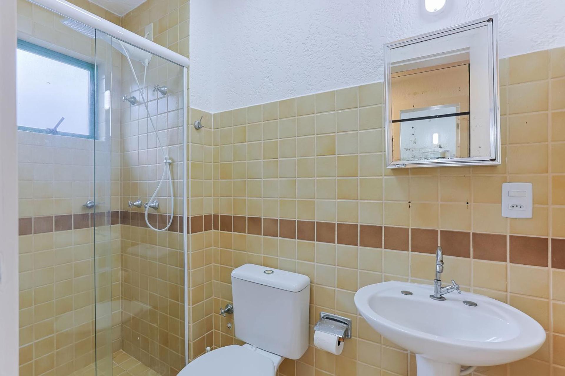 Triplex com Piscina a 450m da Praia DZ0633