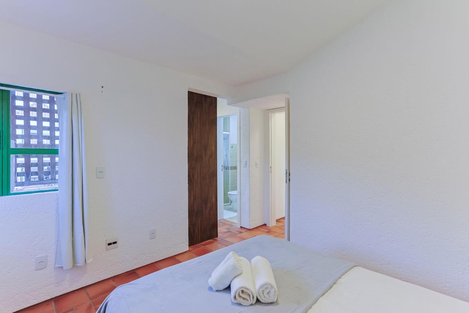 Triplex com Piscina a 450m da Praia DZ0633