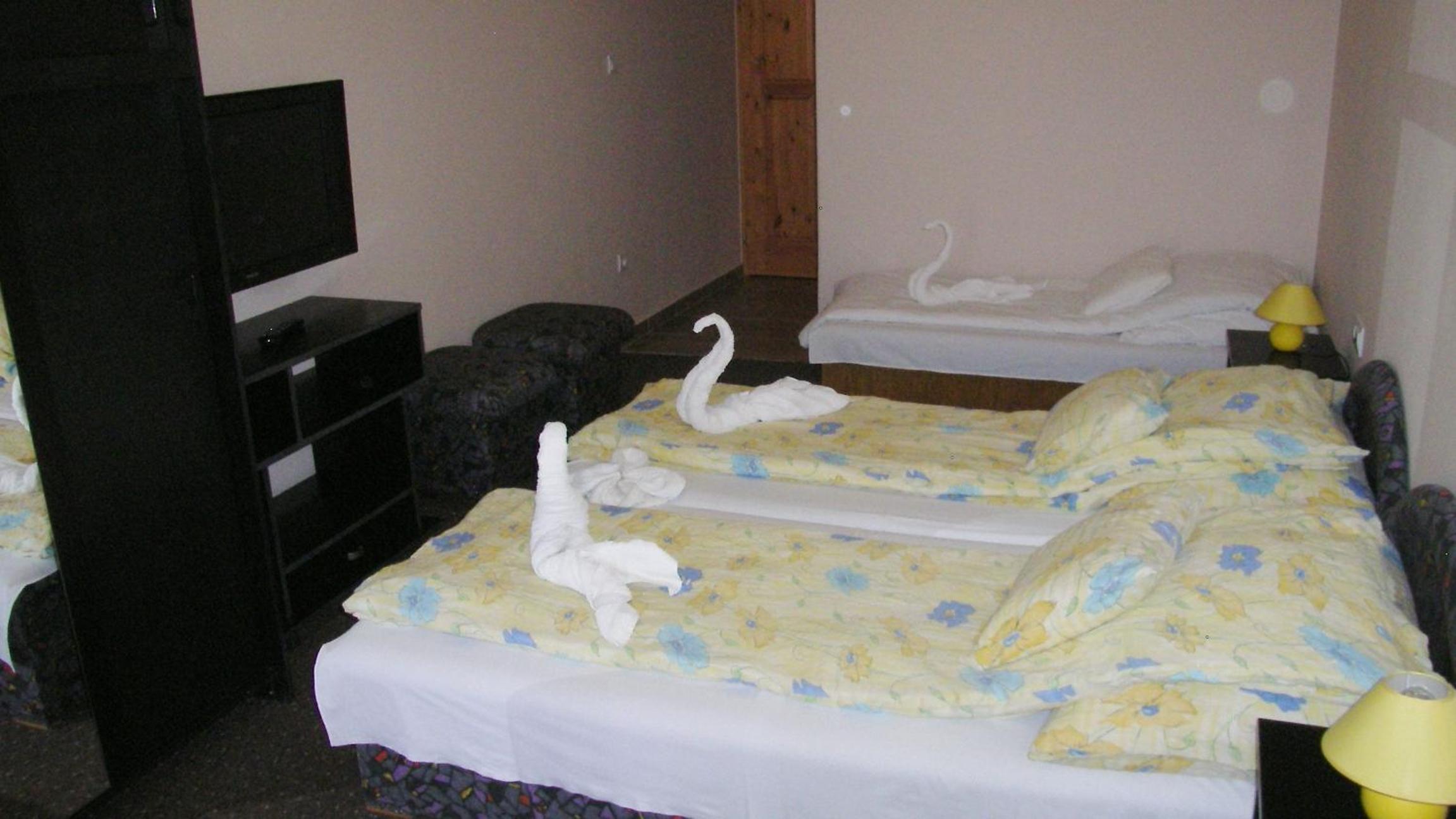 Photo 28