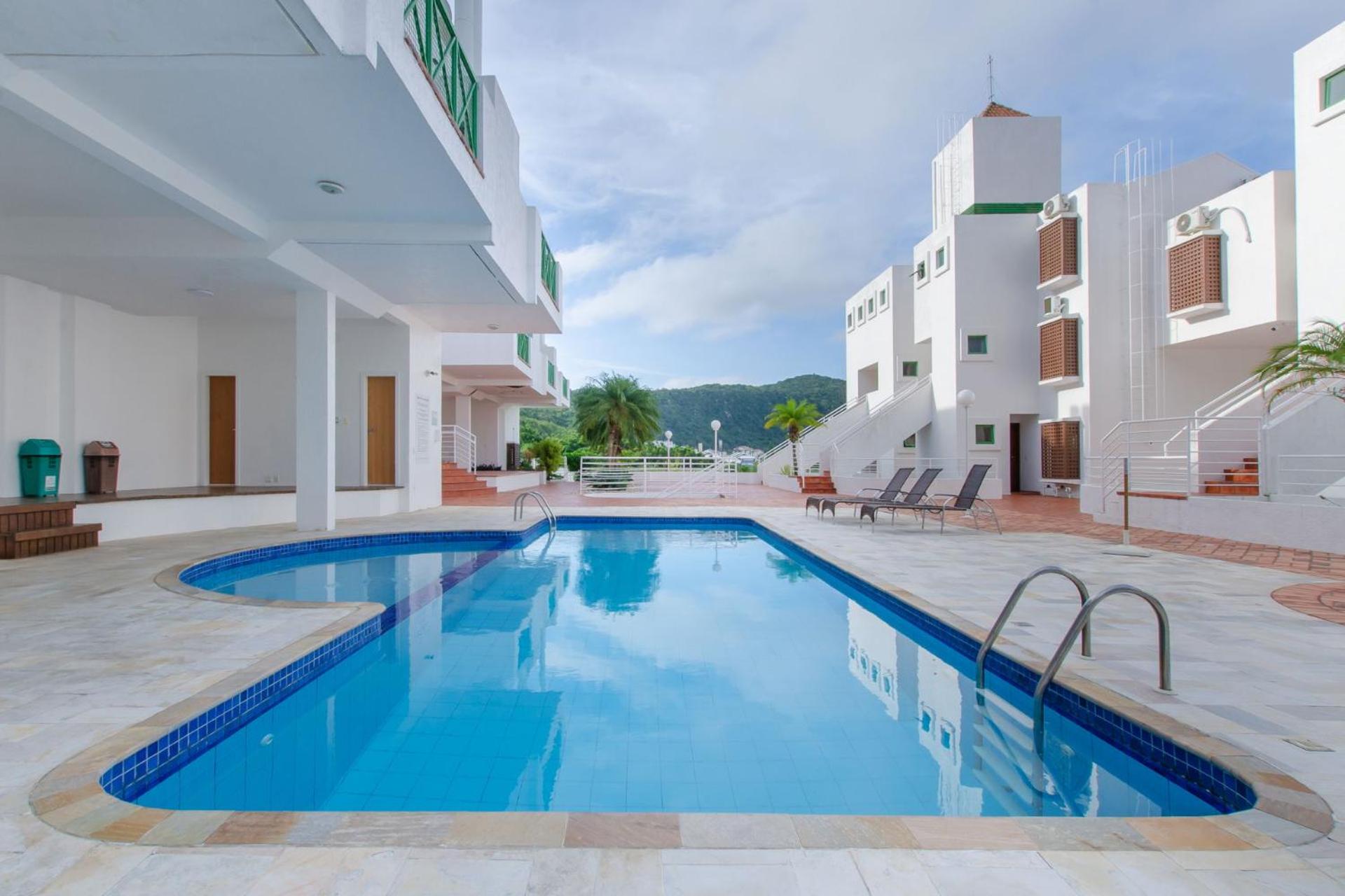 Aconchego com Piscina a 450m da Praia VC1555