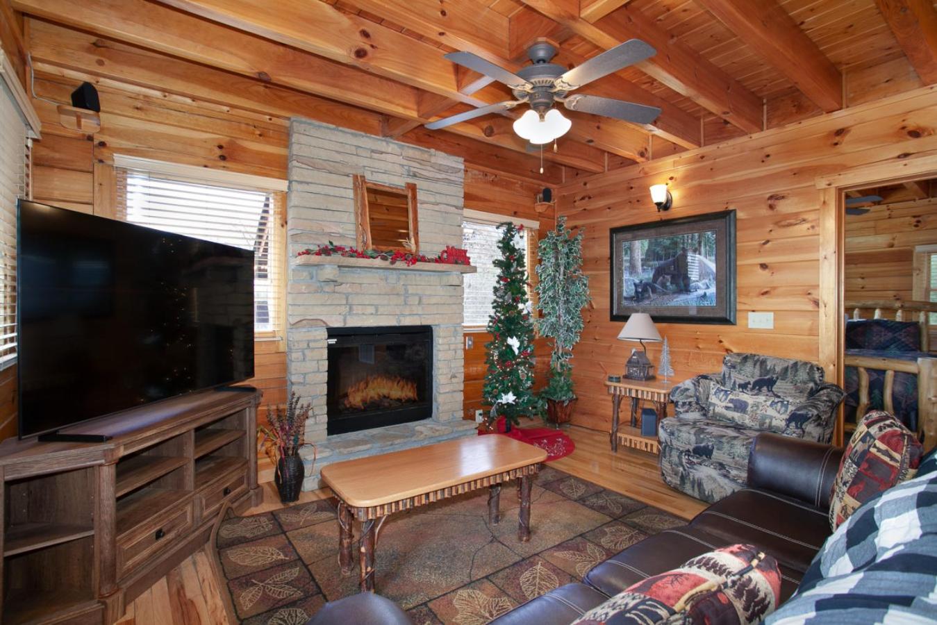 Valley View Cabin View Hot Tub Fireplace Grill