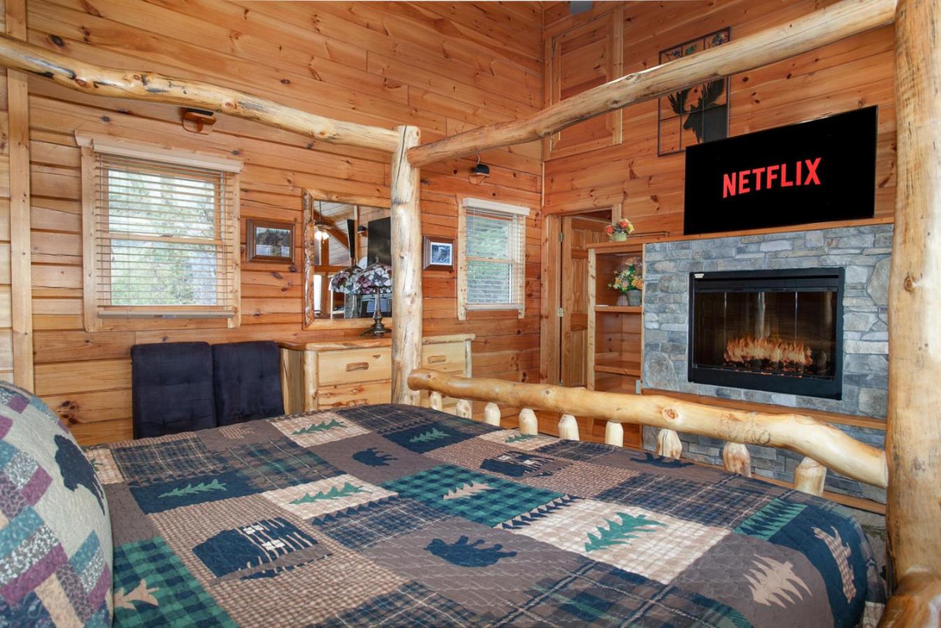 Valley View Cabin View Hot Tub Fireplace Grill