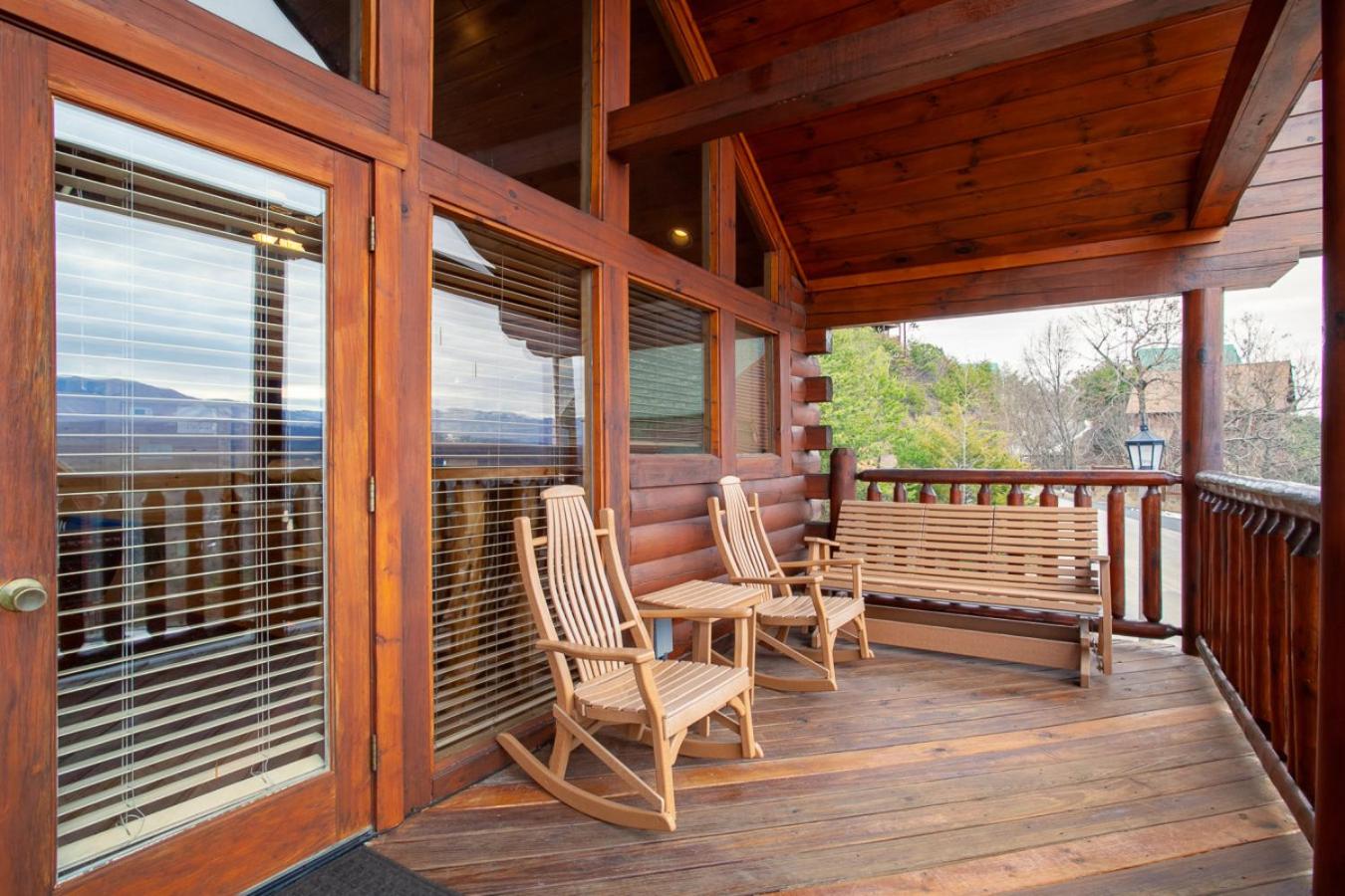 Valley View Cabin View Hot Tub Fireplace Grill
