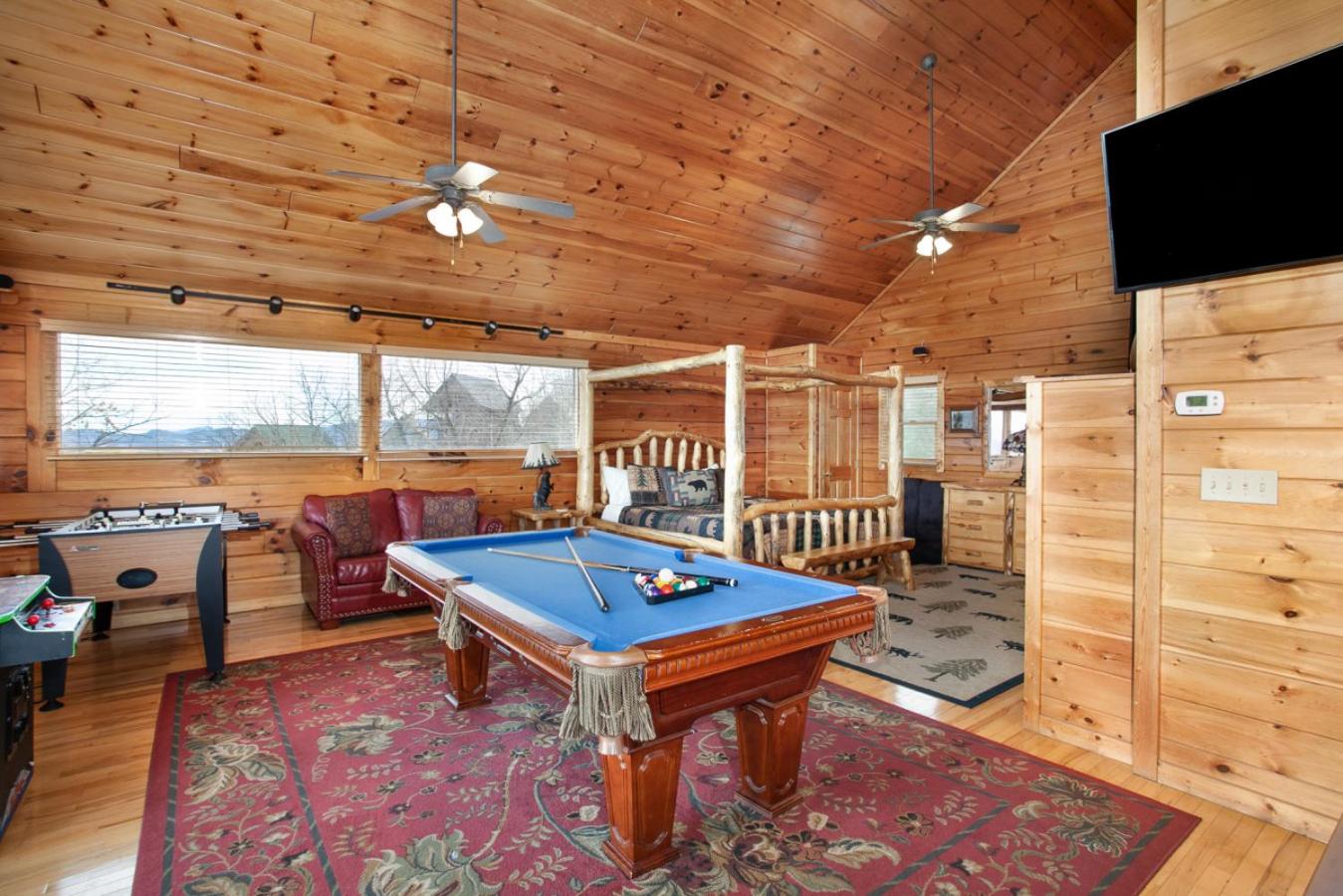 Valley View Cabin View Hot Tub Fireplace Grill