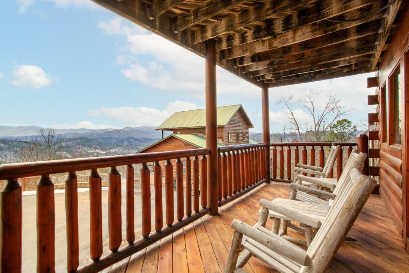 Valley View Cabin View Hot Tub Fireplace Grill