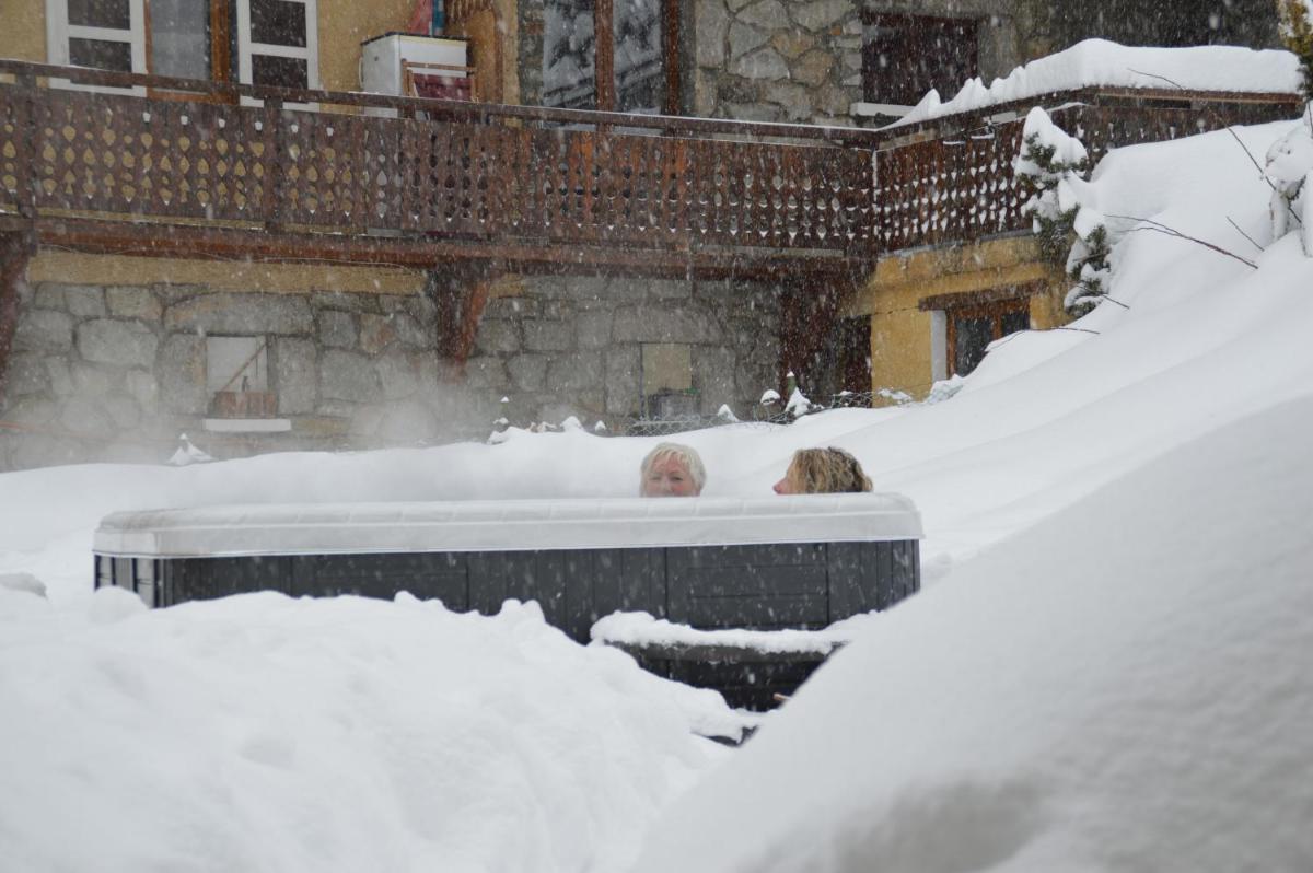 Jacuzzi