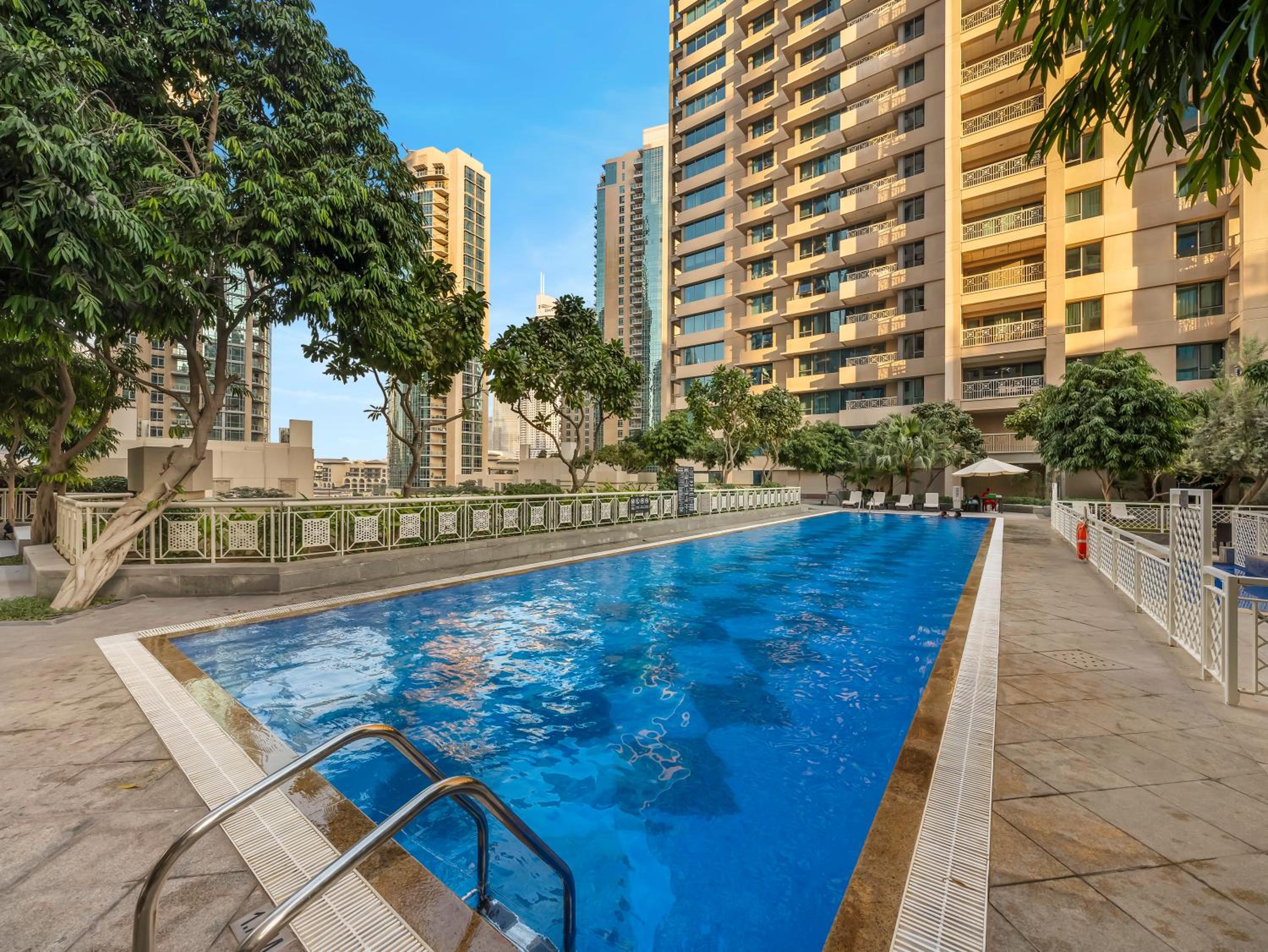 Royal Vista - Luxury 3BR Apartment at 29 Boulevard Tower - Downtown