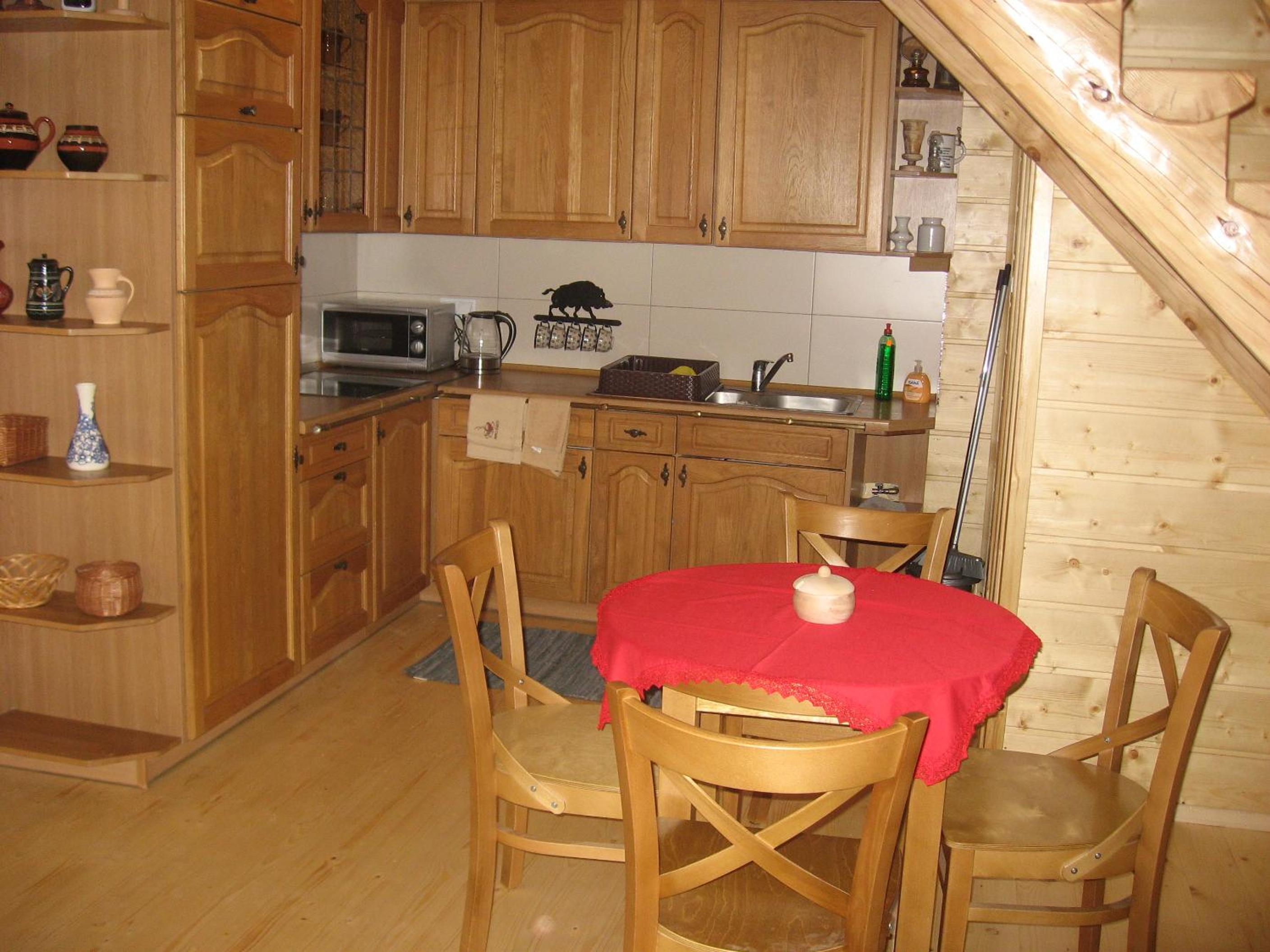 Photo 33