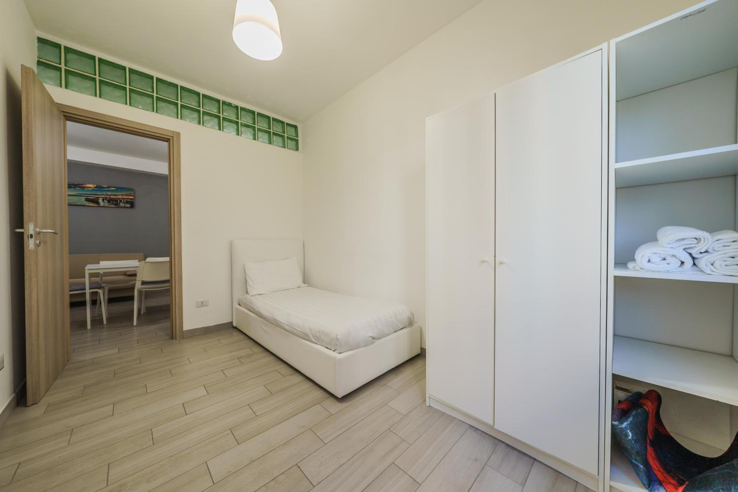Michele Flat - Parcheggio - 10 min da Milano Centro