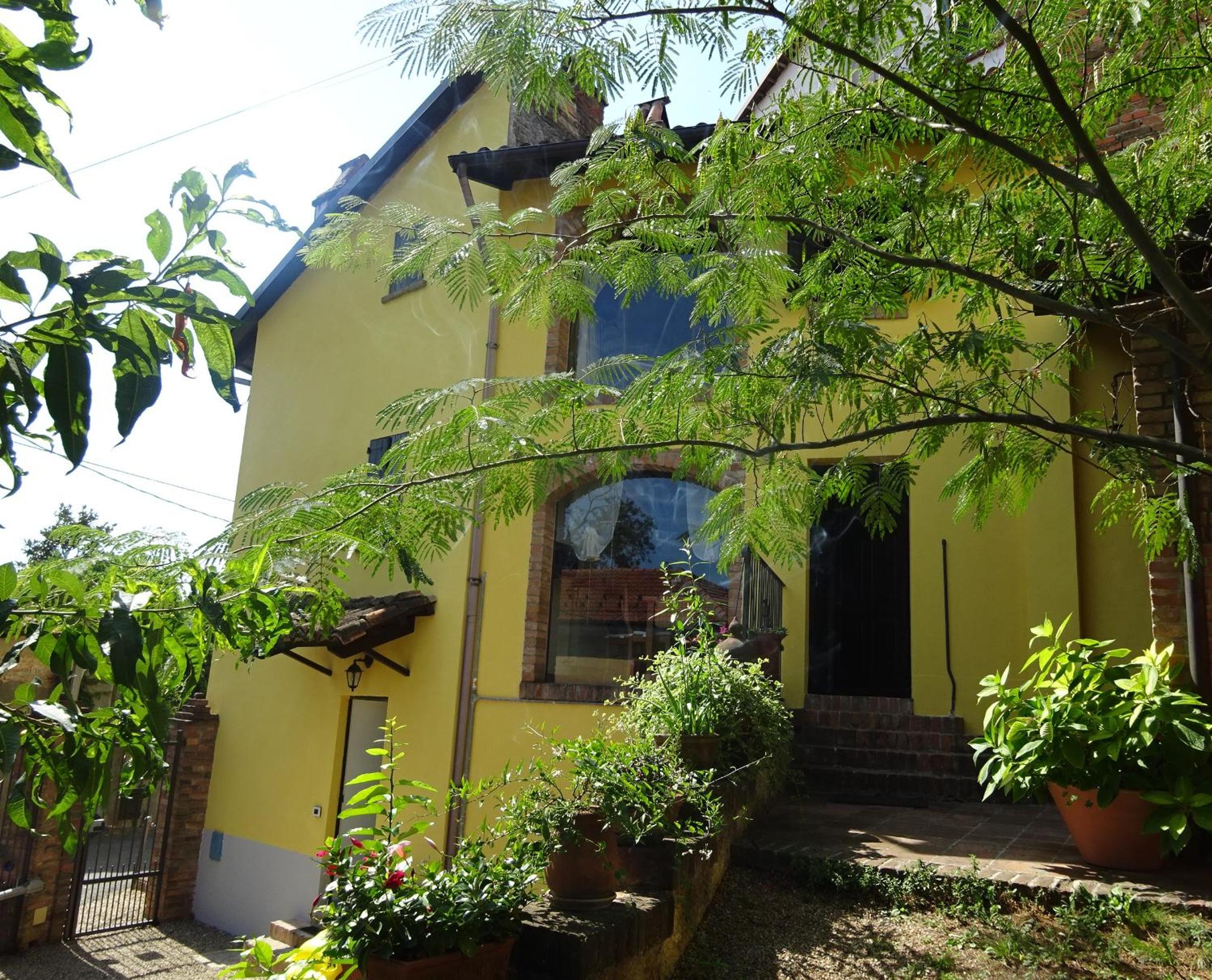 Altes Backhaus in Maranzana photo 3