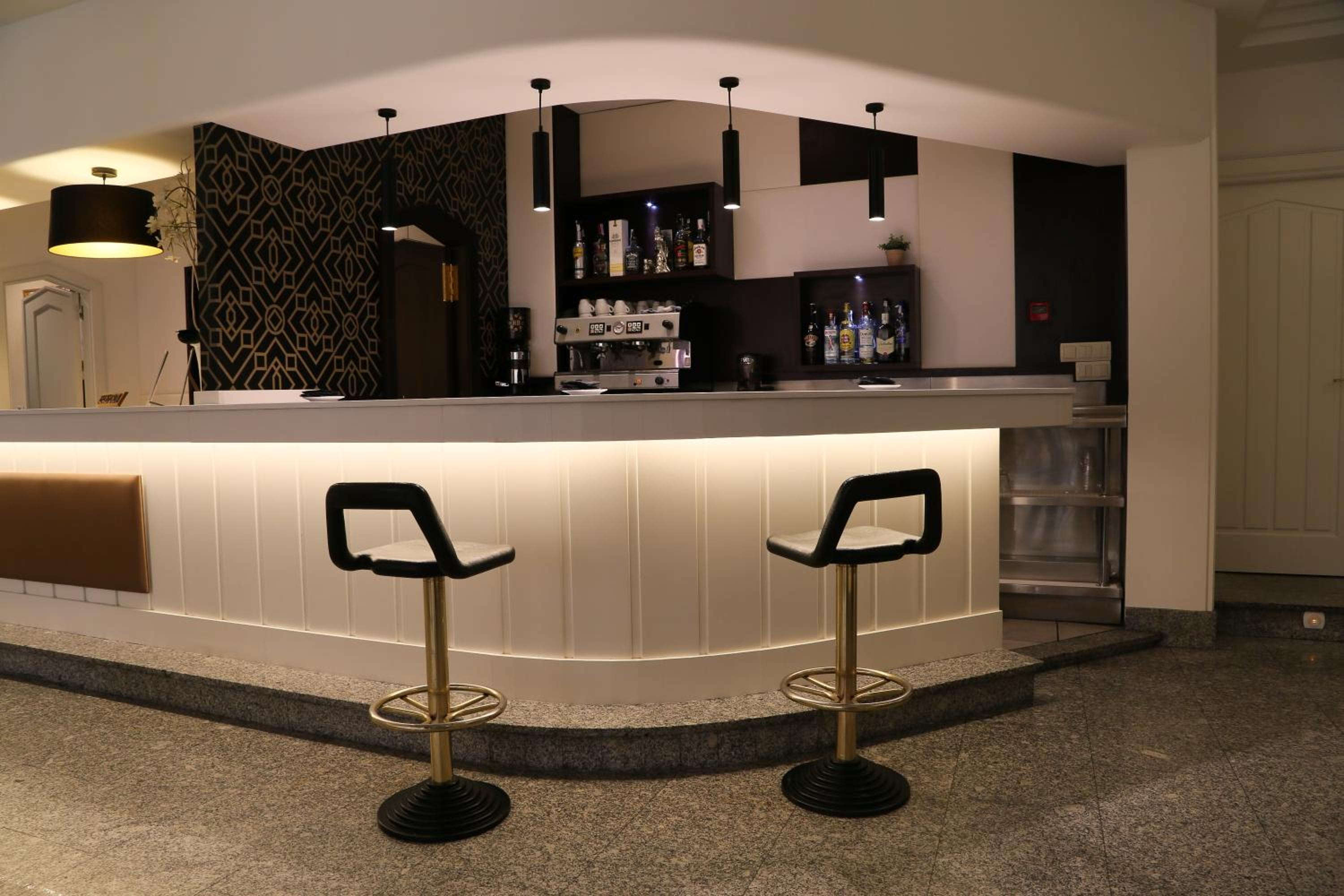 Hostal Carlos III