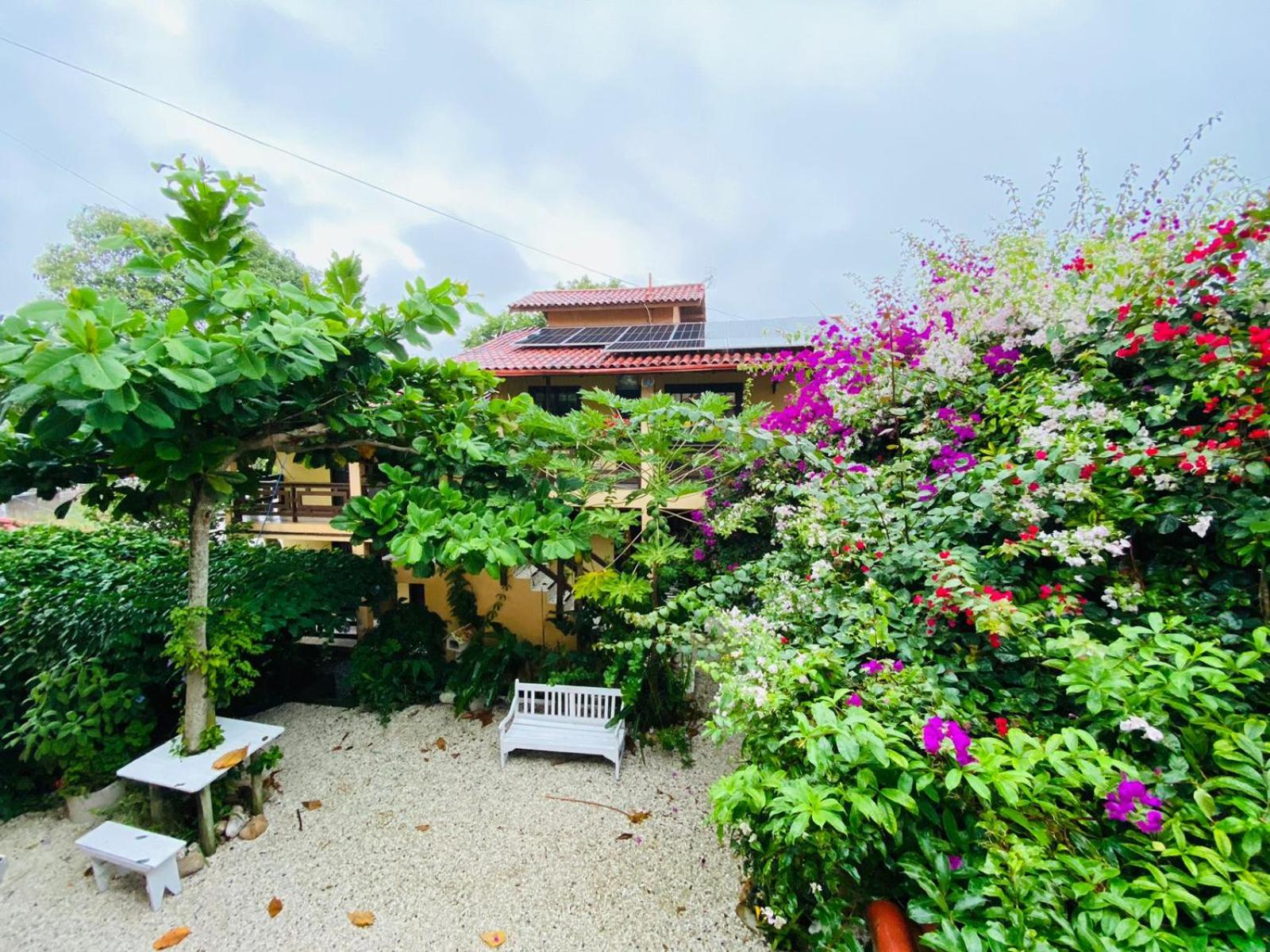 Apartamento com vista panorâmica em Bombas