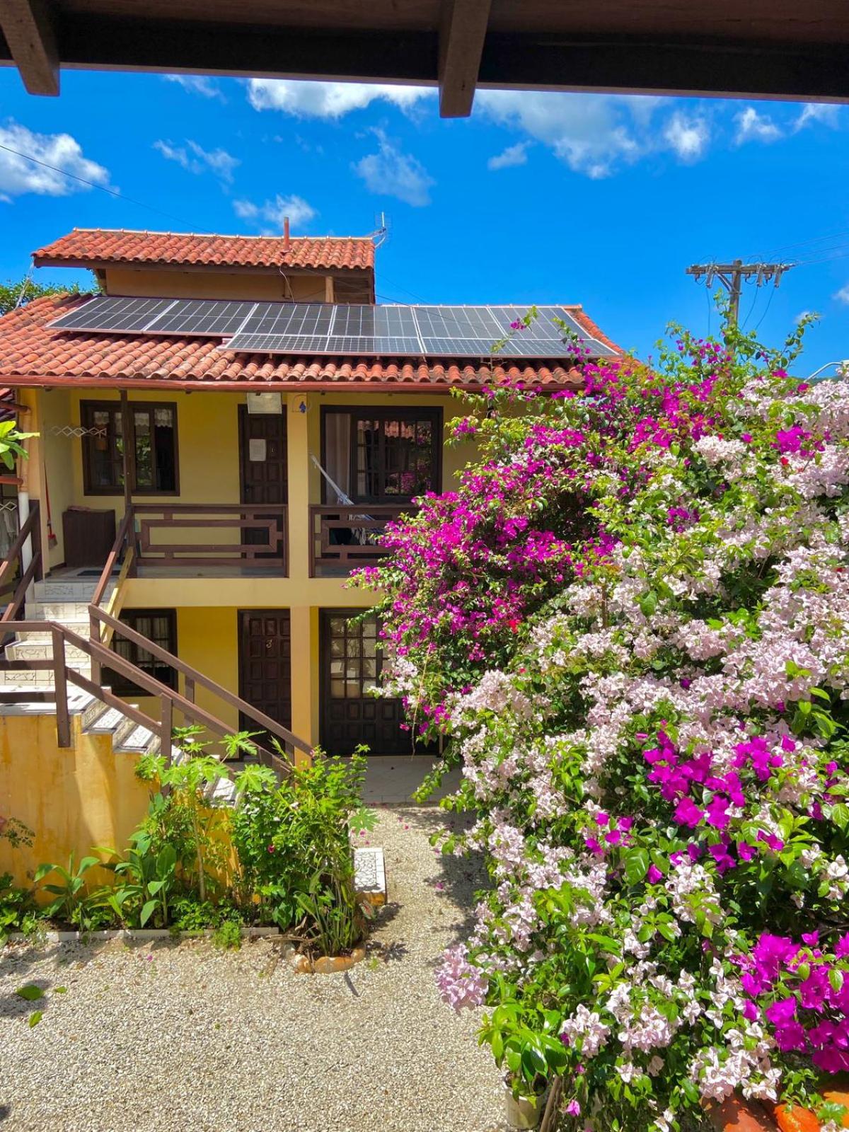 Apartamento com vista panorâmica em Bombas