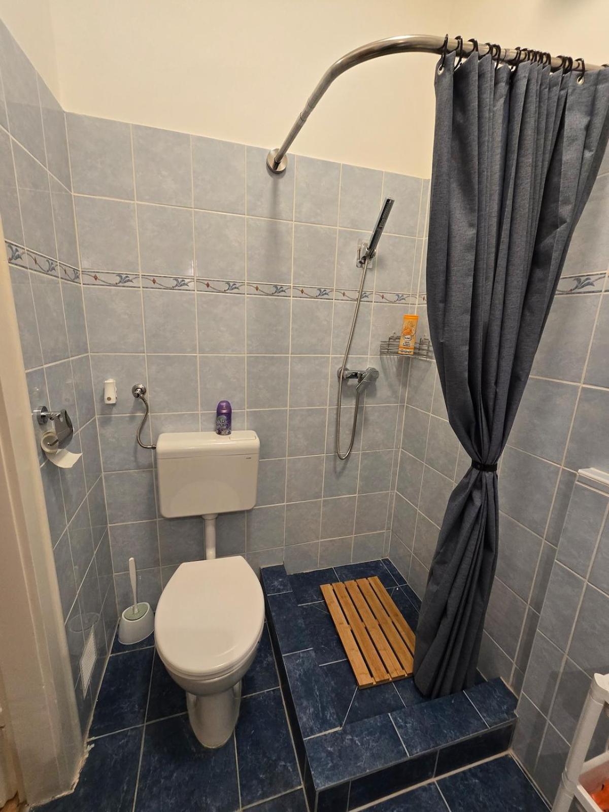 Margalit 15 - Cosy apartment in Pannonia street
