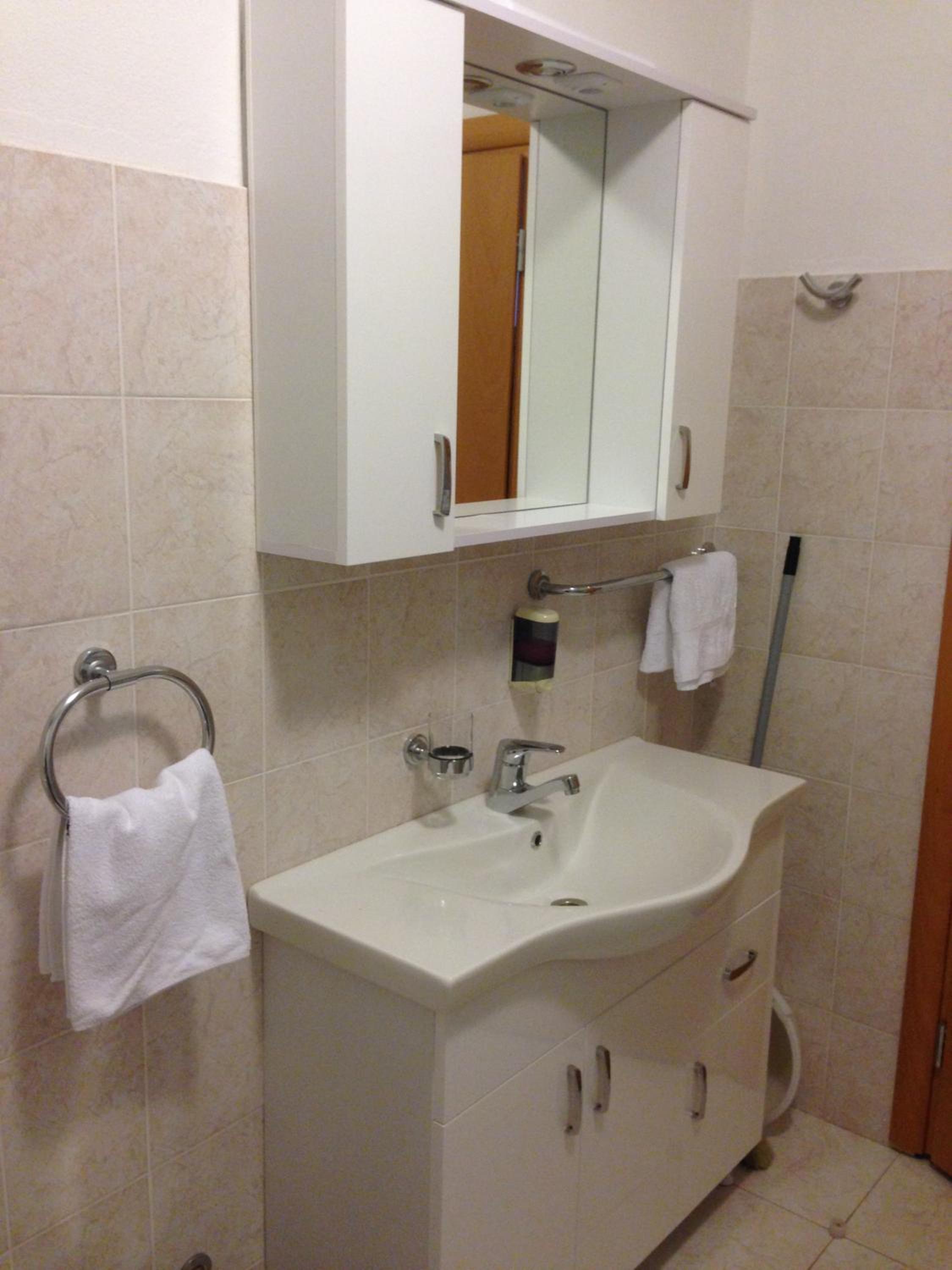 Photo 35