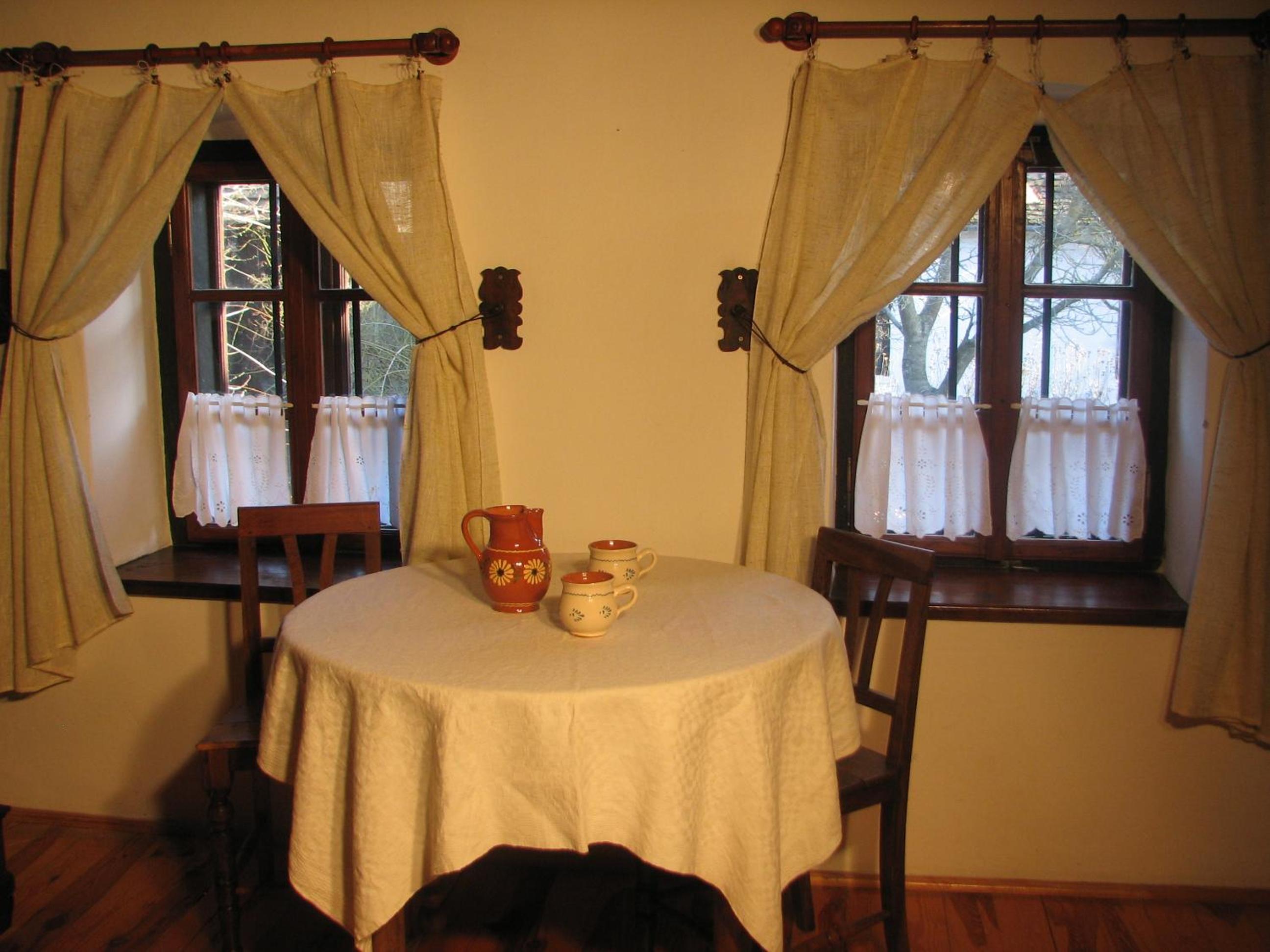 Photo 48