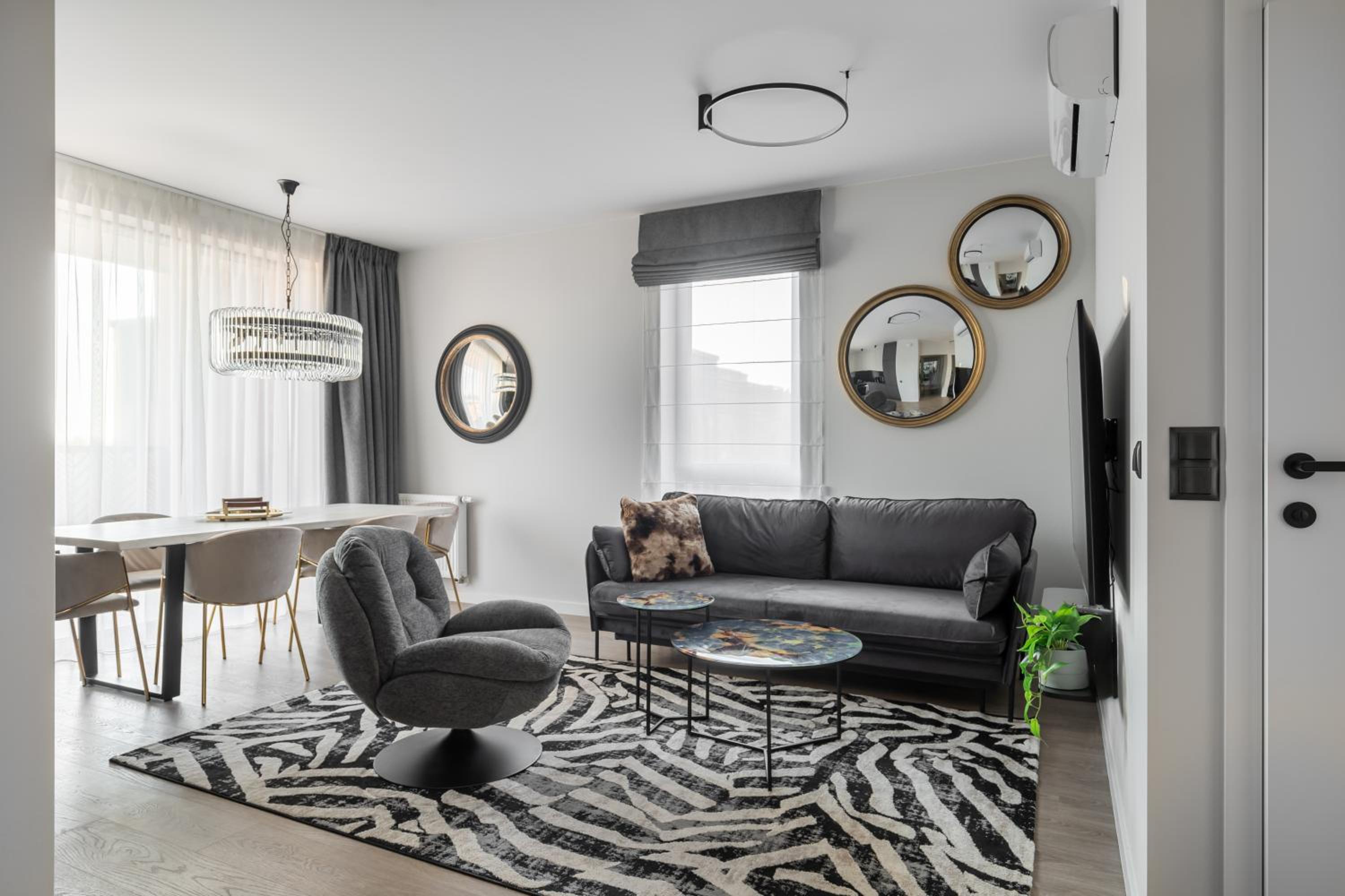 Scala Suites with Parking by Lion Apartments