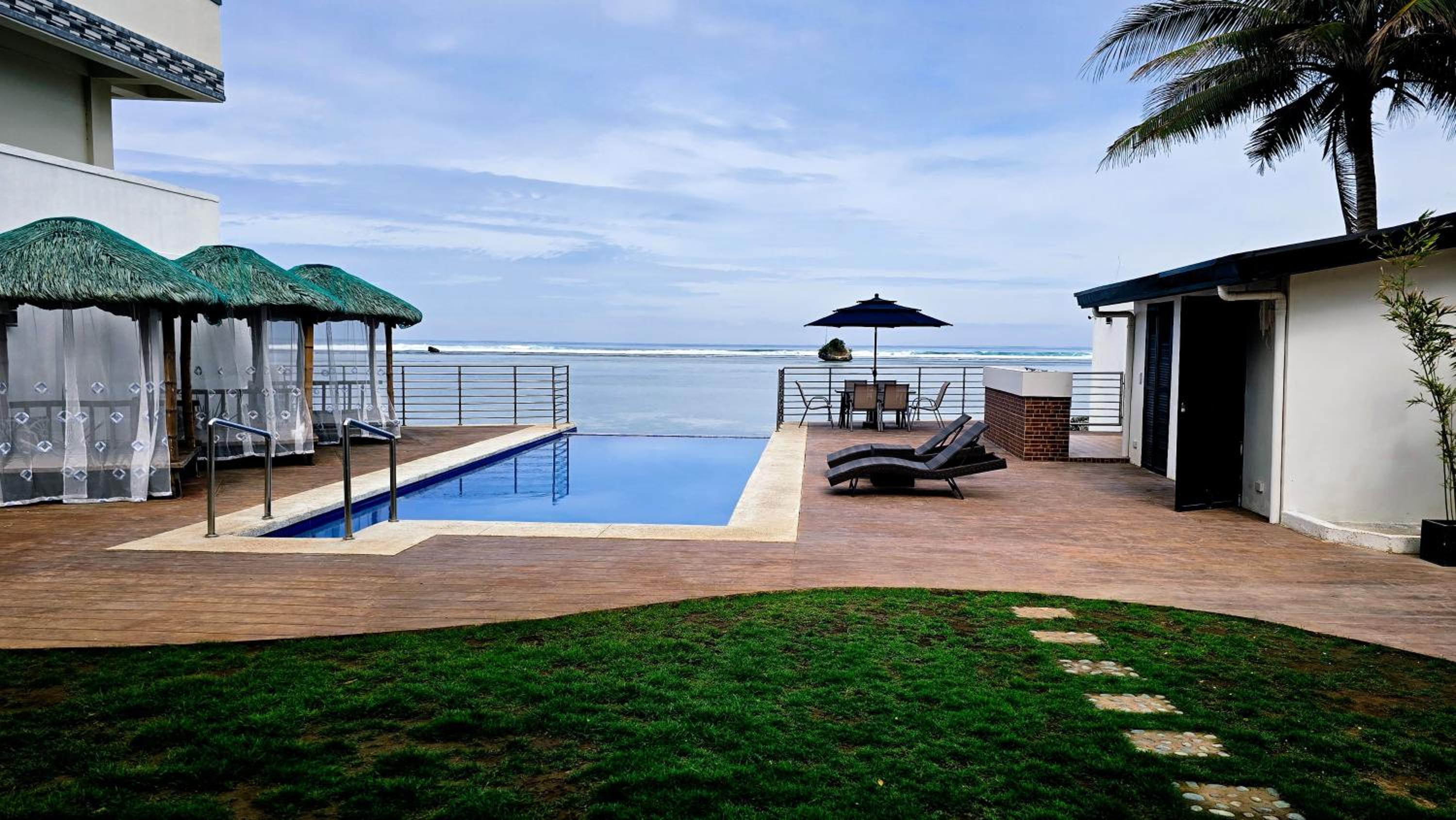 Cyan Sea Suites