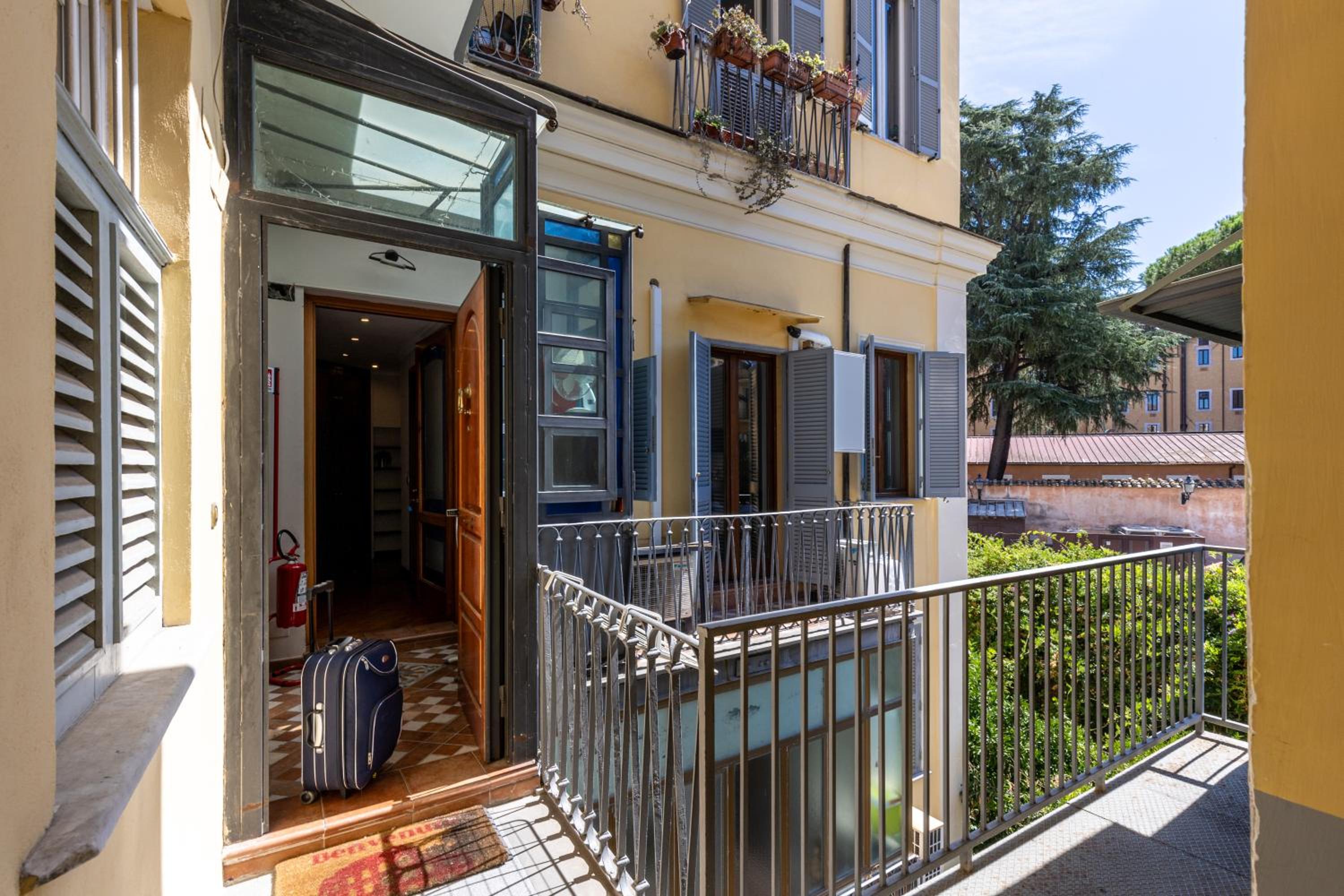 Calm Home - Center Rome
