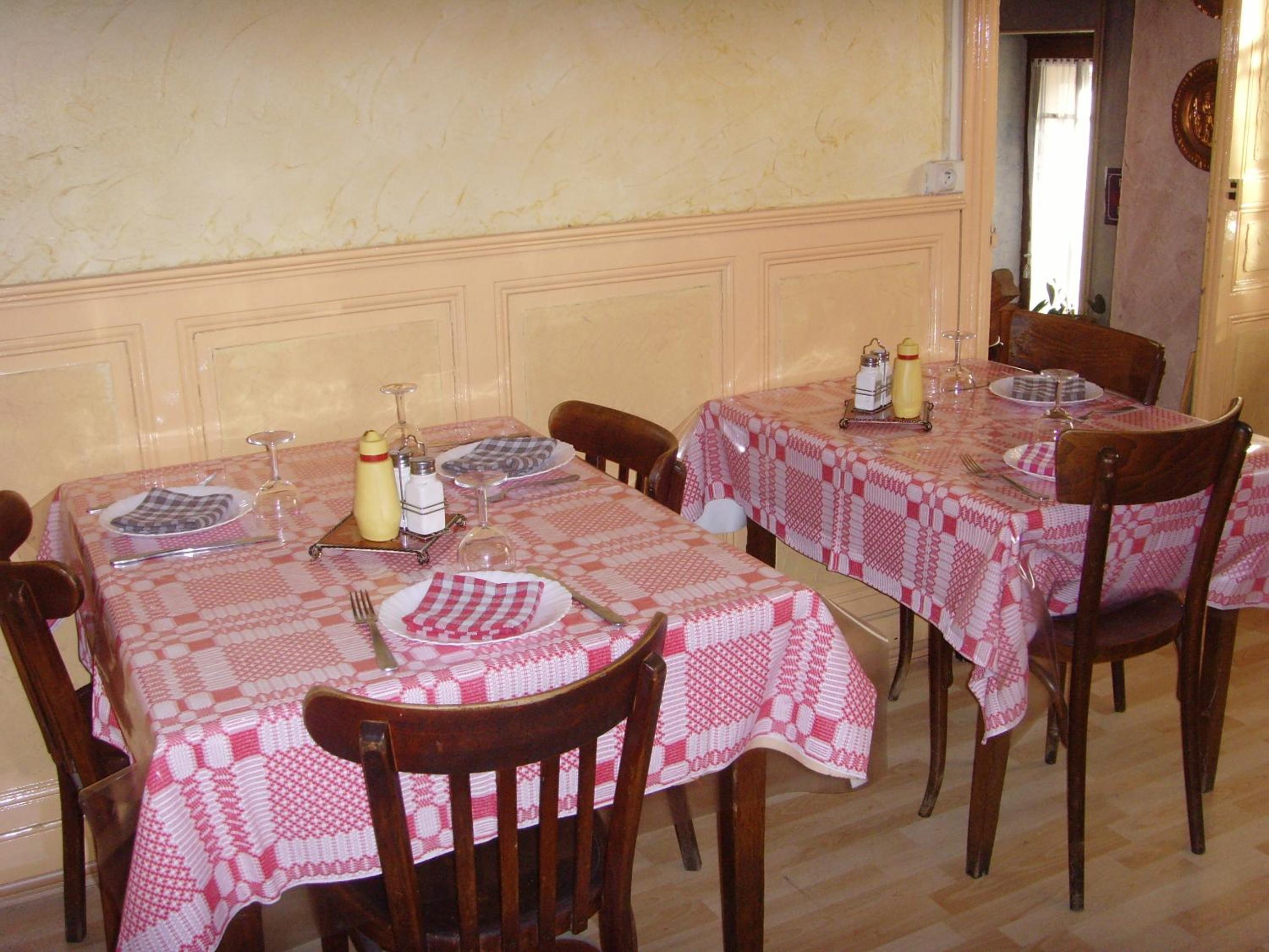 restaurant