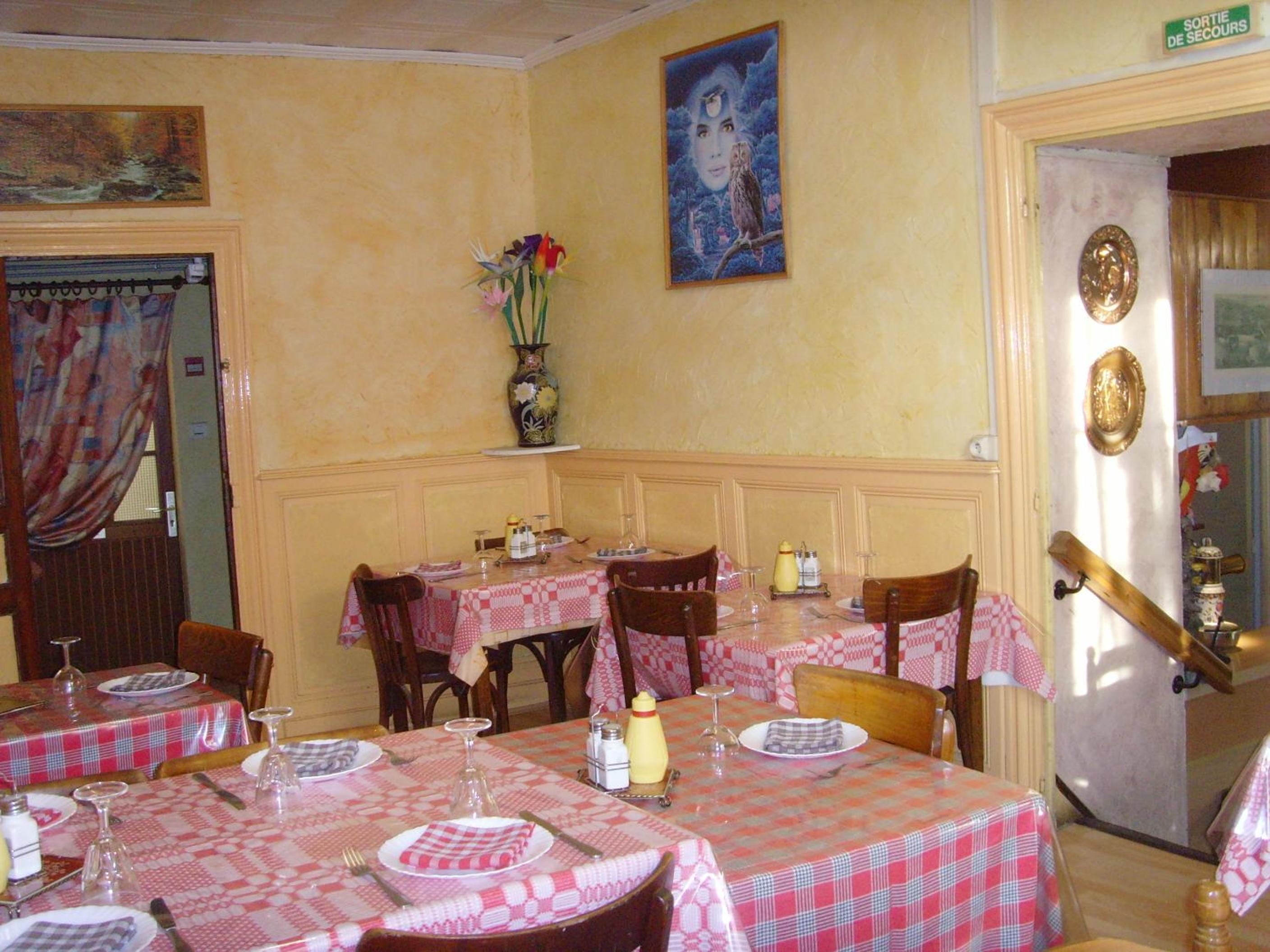 restaurant