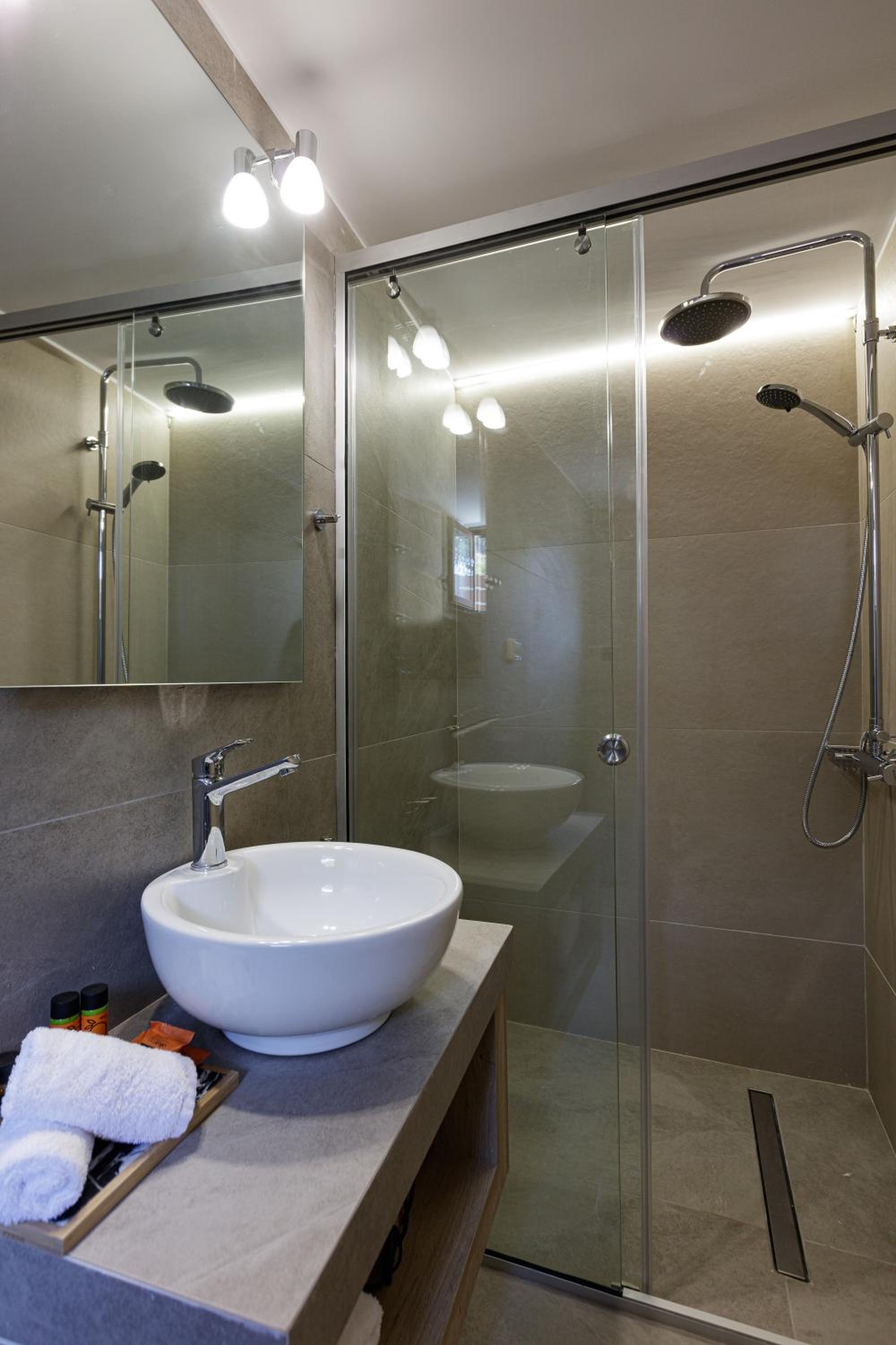 Villa Fotinou Heated Pool & Free Bikes awaits